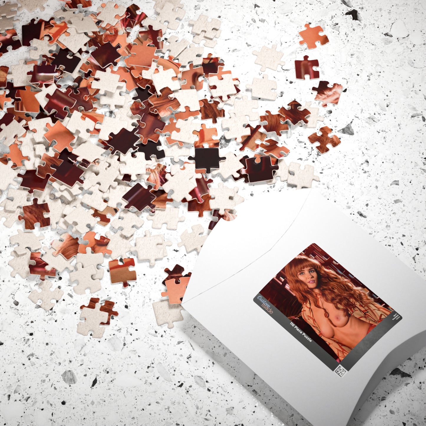Puzzle (110, 252, 500, 1014-piece) Playboy Playmate August 2015 Dominique Jane