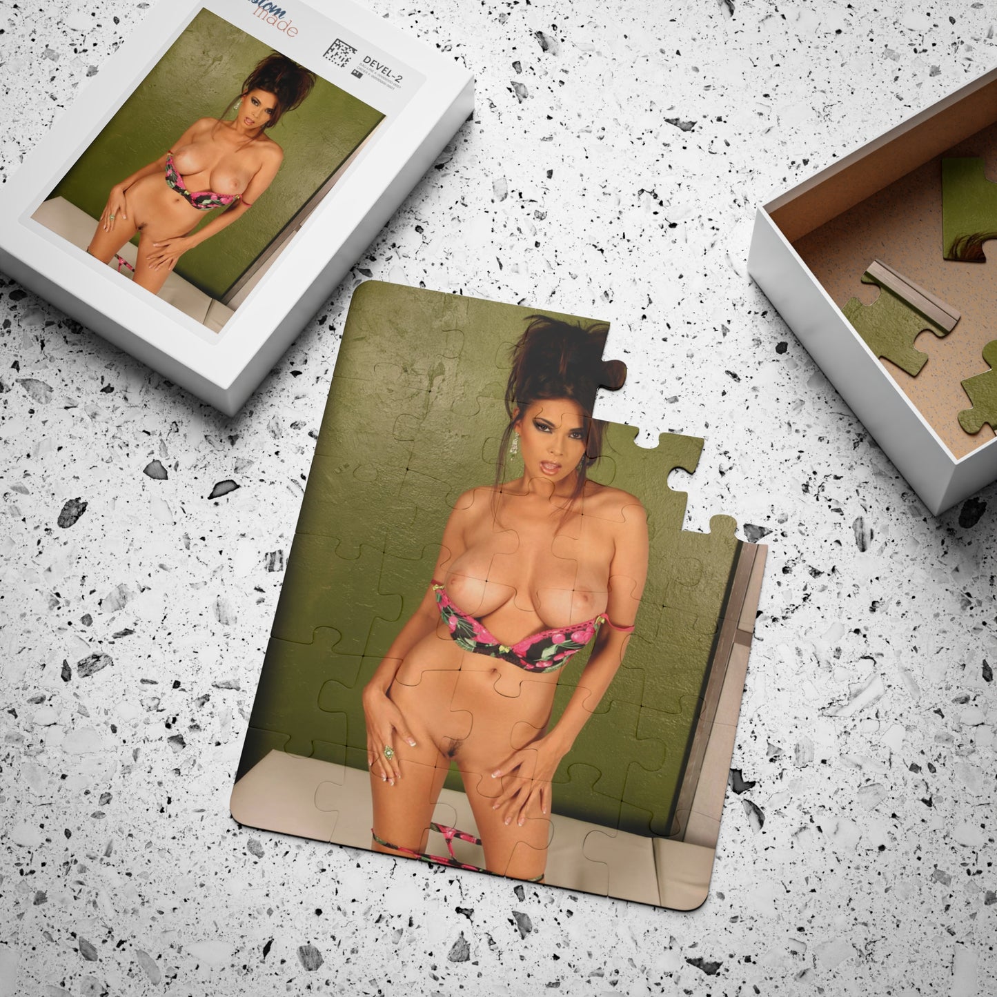 Puzzle, 30-Piece Porn Star Tera Patrick Nude