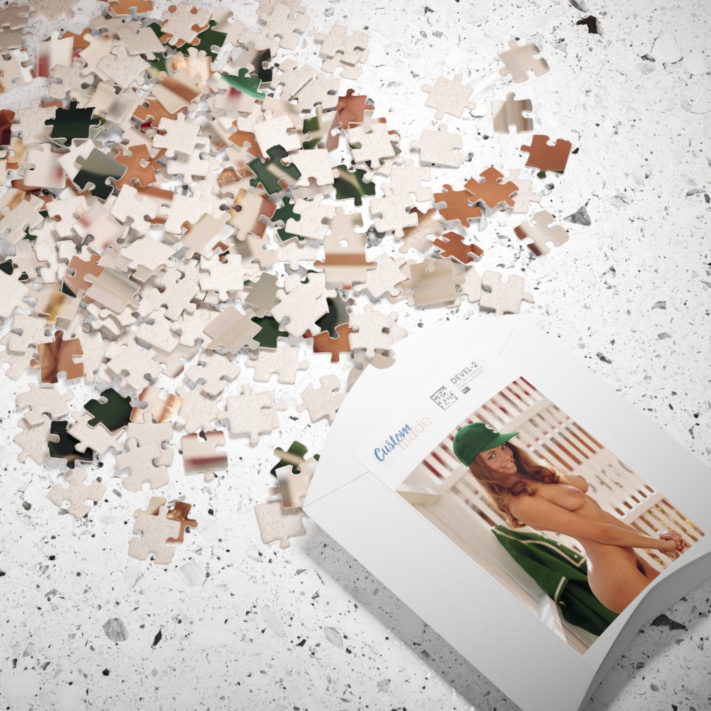 Puzzle (110, 252, 500, 1014-piece) Playboy Playmate June 1974 Sandy Johnson