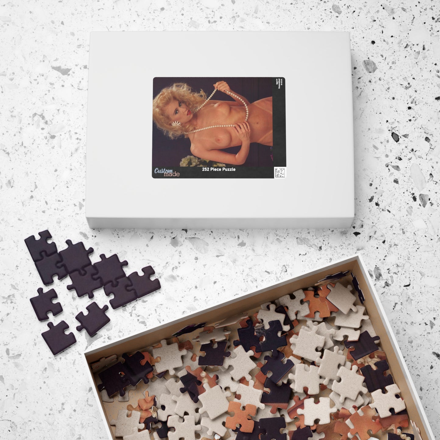 Puzzle (110, 252, 520, 1014-piece) Jenna Jameson Nude