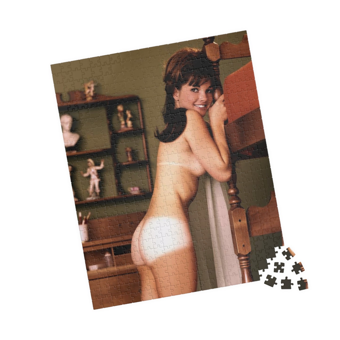 Puzzle (110, 252, 500, 1014-piece) Playboy Playmate December 1967 Lynn Winchell