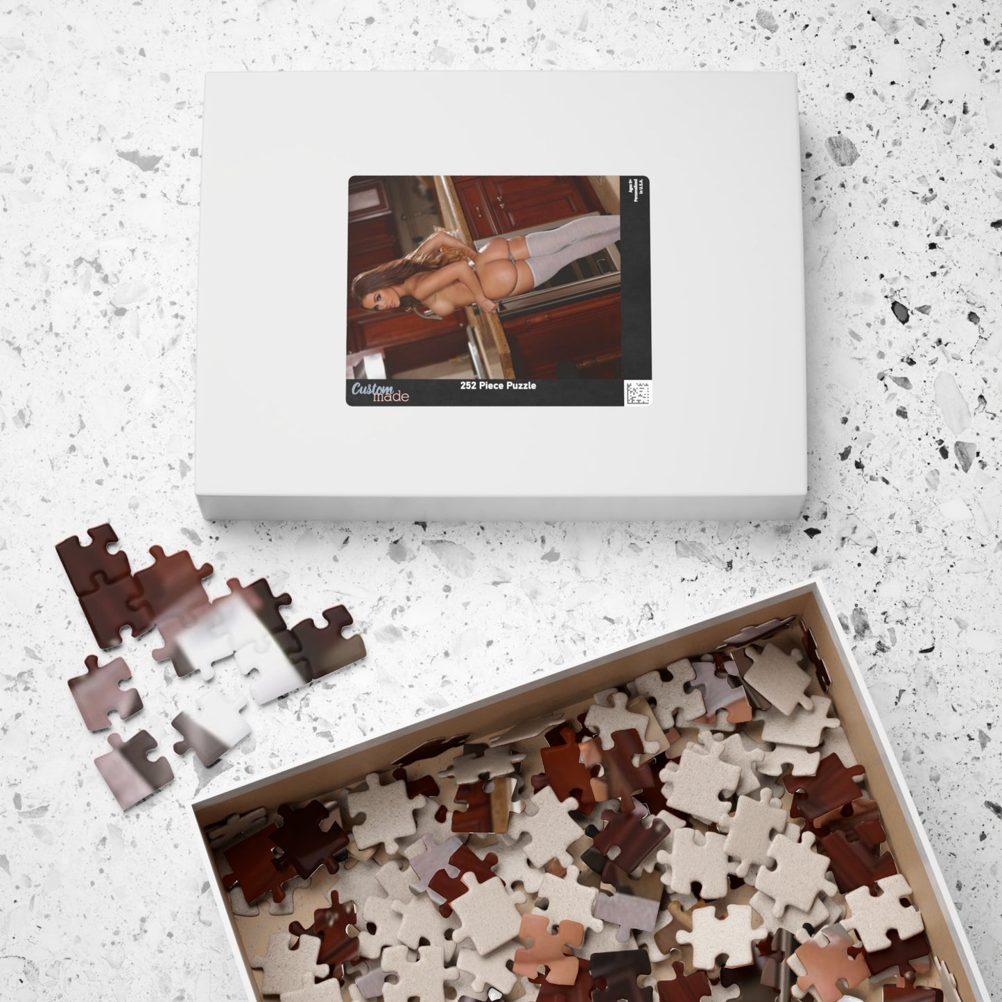 Puzzle (110, 252, 500, 1014-piece) Megan Rain Nude