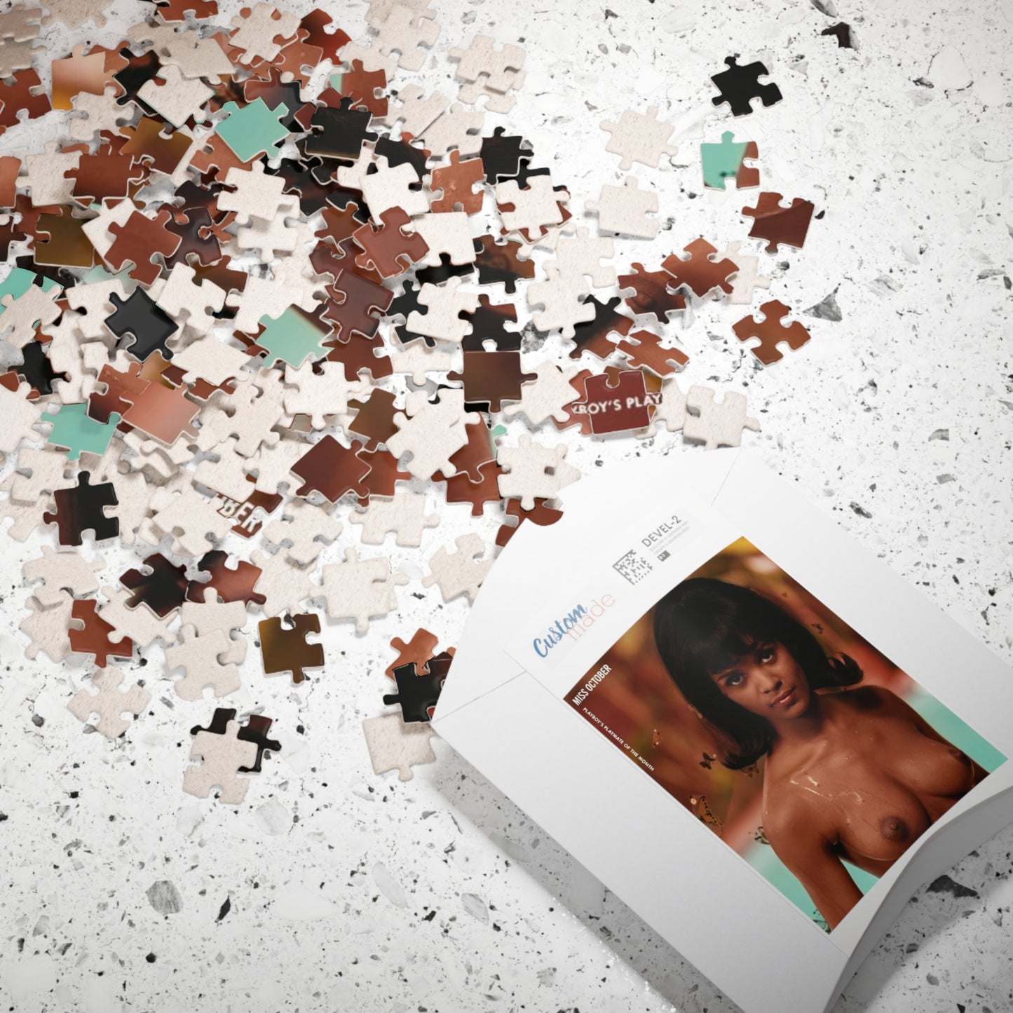 Puzzle (110, 252, 500, 1014-piece) Playboy Playmate October 1969 Jean Bell
