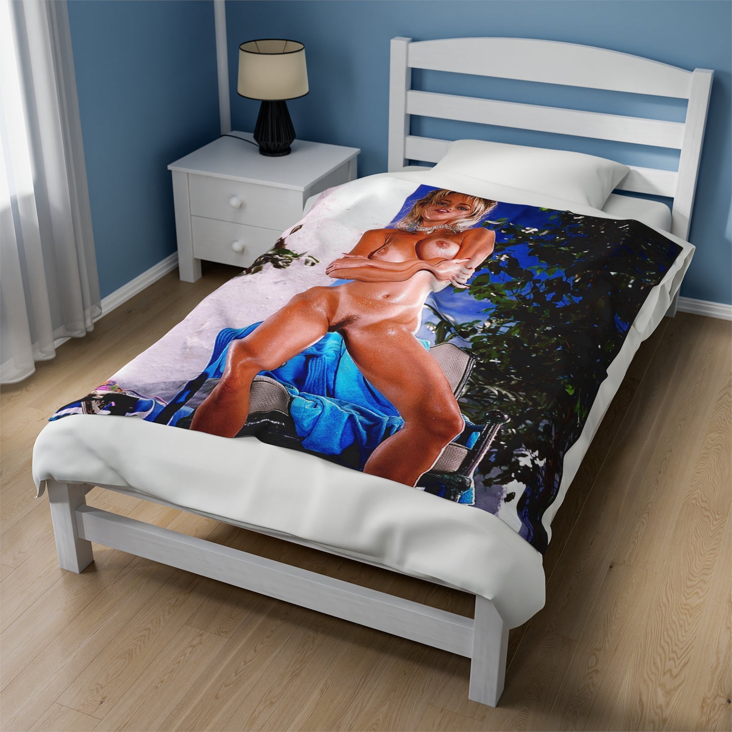 Velveteen Plush Blanket Pornstar Racquel Darrian Nude