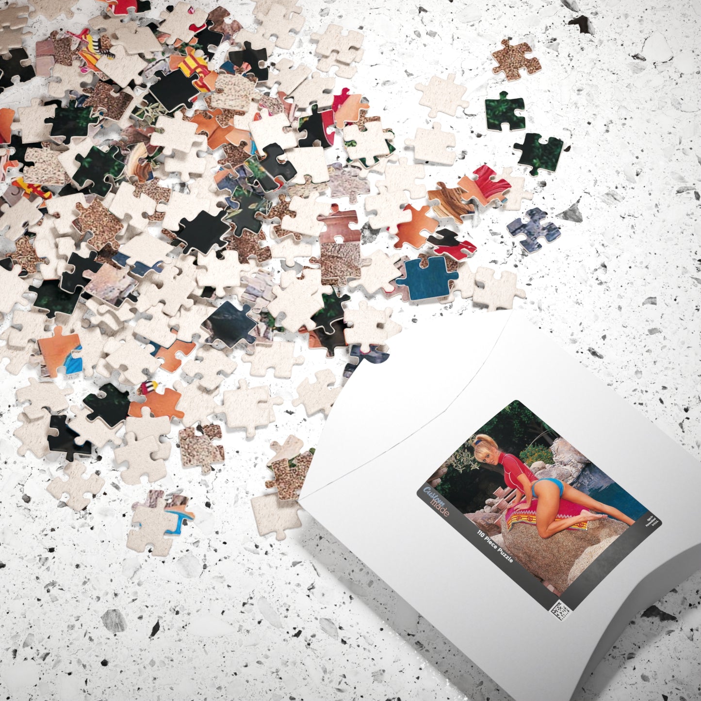 Puzzle (110, 252, 520, 1014-piece) Jenna Jameson