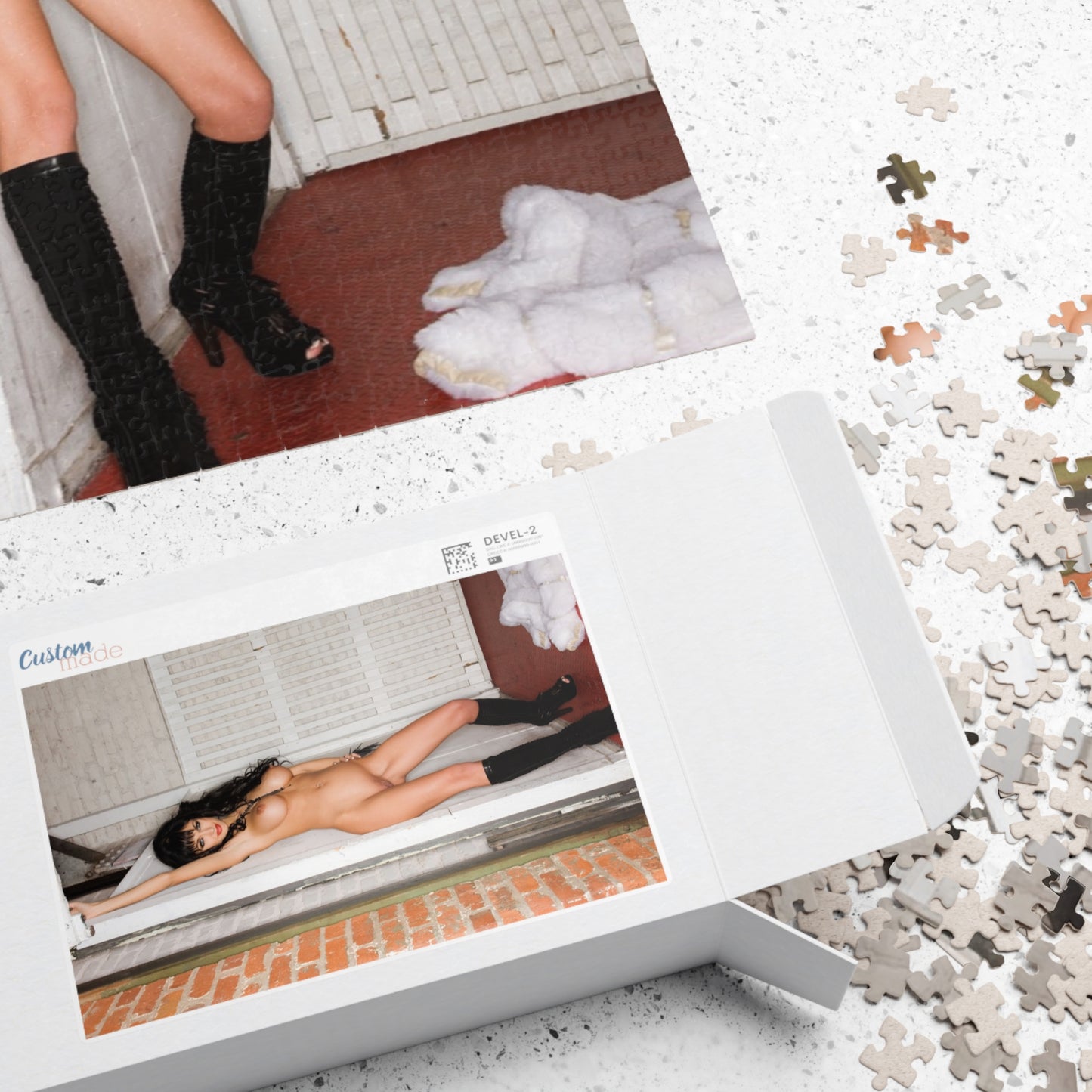 Puzzle (110, 252, 520, 1014-piece) Penthouse Pet May 2010 Roxanna