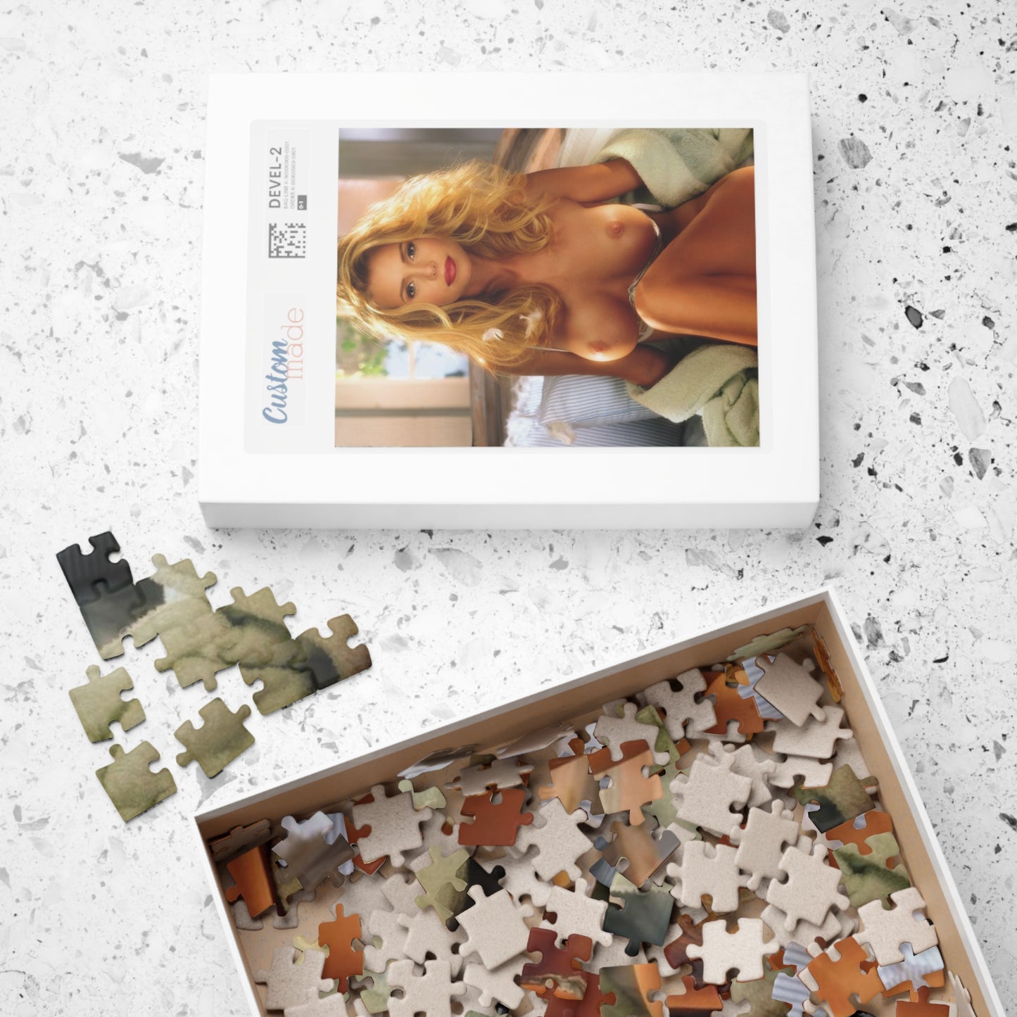 Puzzle (110, 252, 500, 1014-piece) Playboy Playmate Jan 1994 Anna-marie Goddard