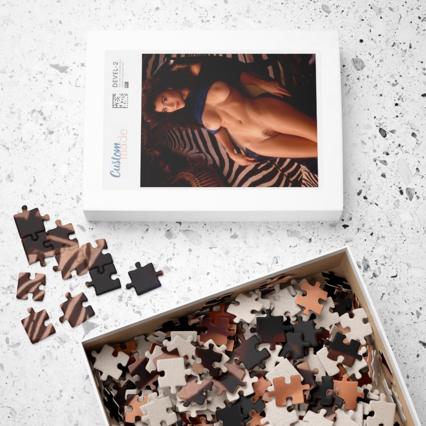 Puzzle (110, 252, 500, 1014-piece) Playboy Playmate Sept 1991 Samantha Dorman