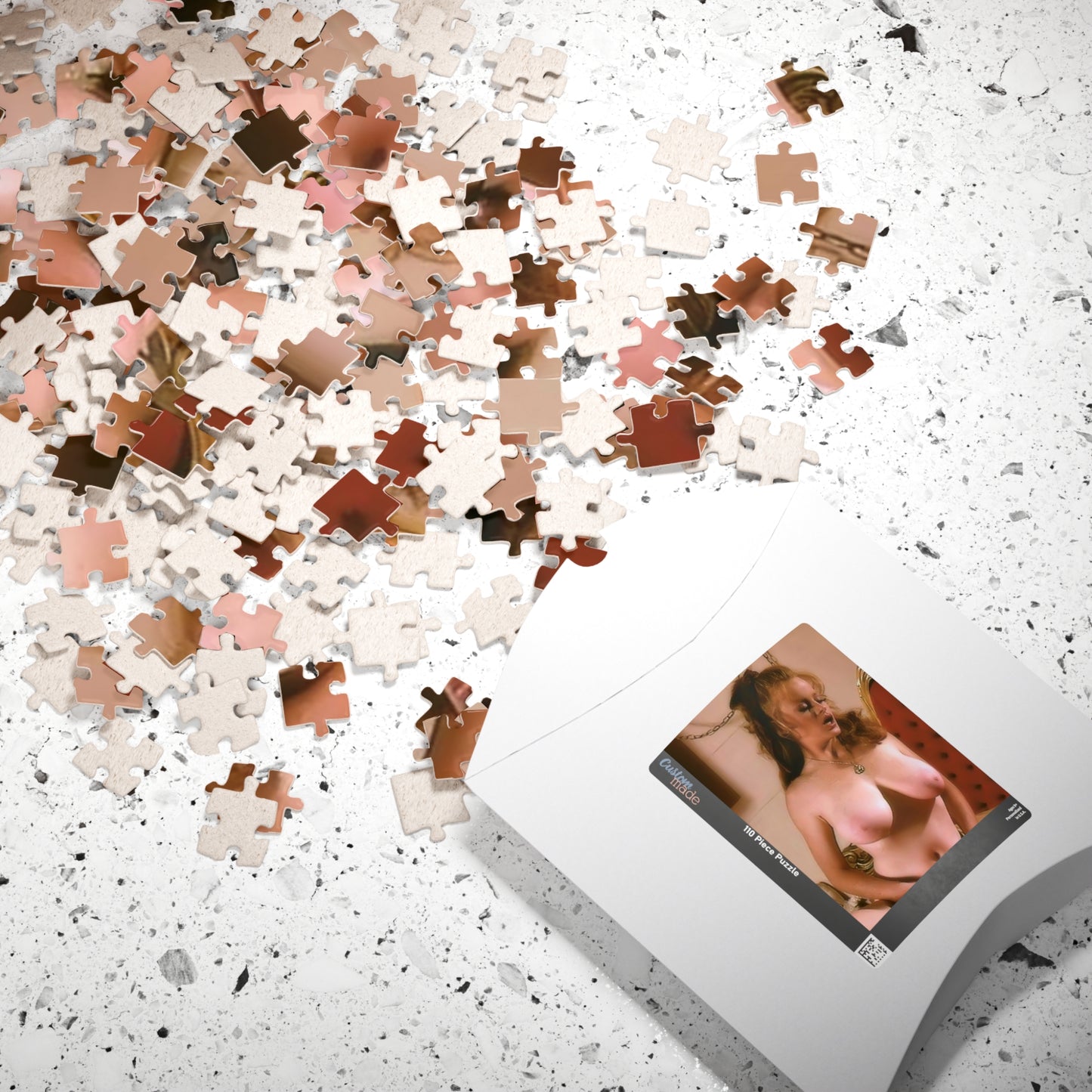 Puzzle (110, 252, 500, 1014-piece) Retro Porn Star Lisa De Leeuw Nude
