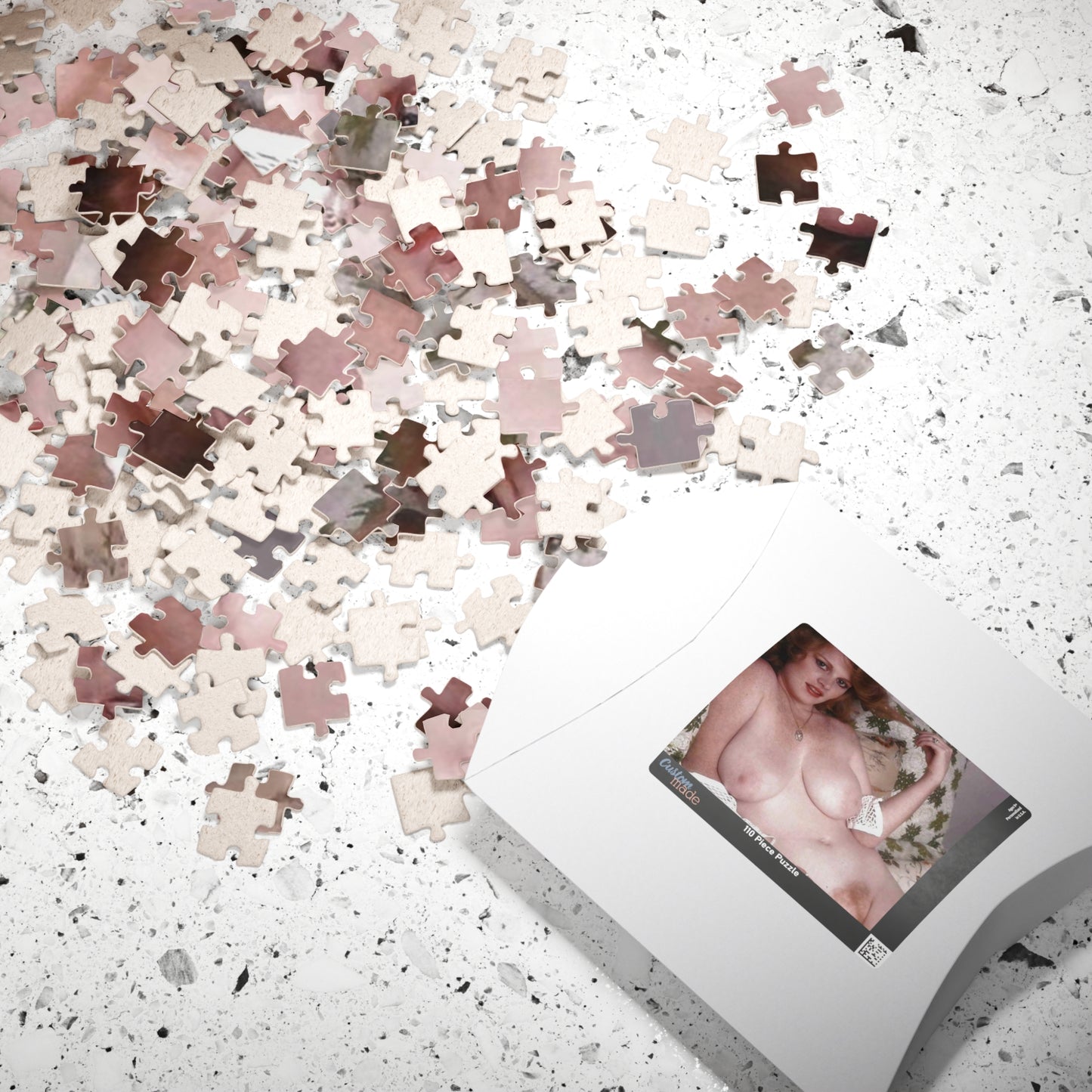 Puzzle (110, 252, 520, 1014-piece) Retro Pornstar Lisa De Leeuw Nude