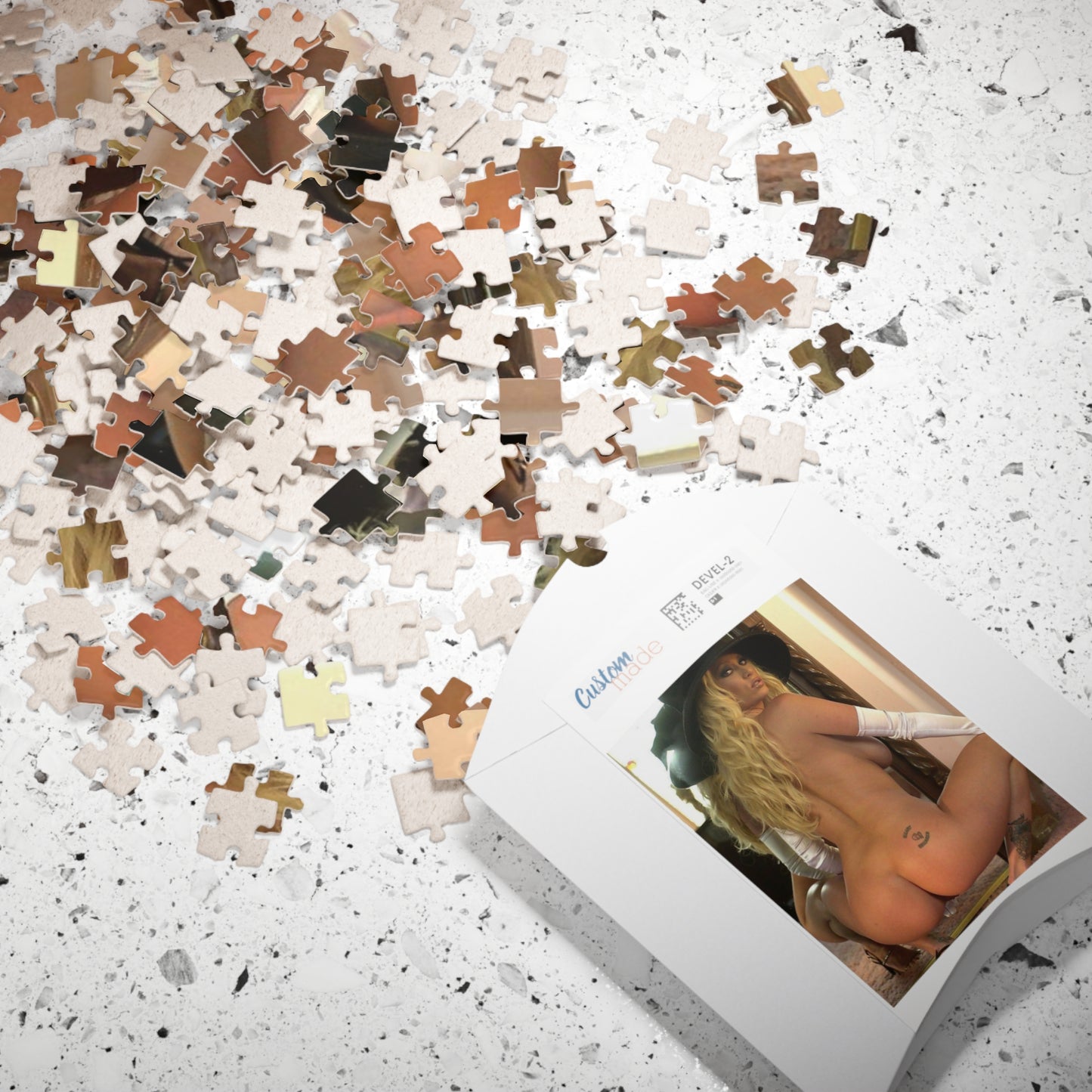 Puzzle (110, 252, 500, 1014-piece) Pornstar Jenna Jameson Nude