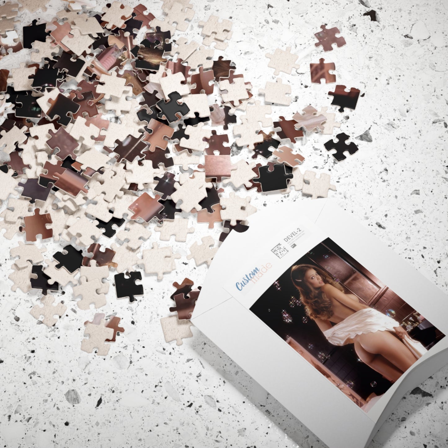 Puzzle (110, 252, 500, 1014-piece) Playboy Playmate Feb 1981 Vicki Lasseter