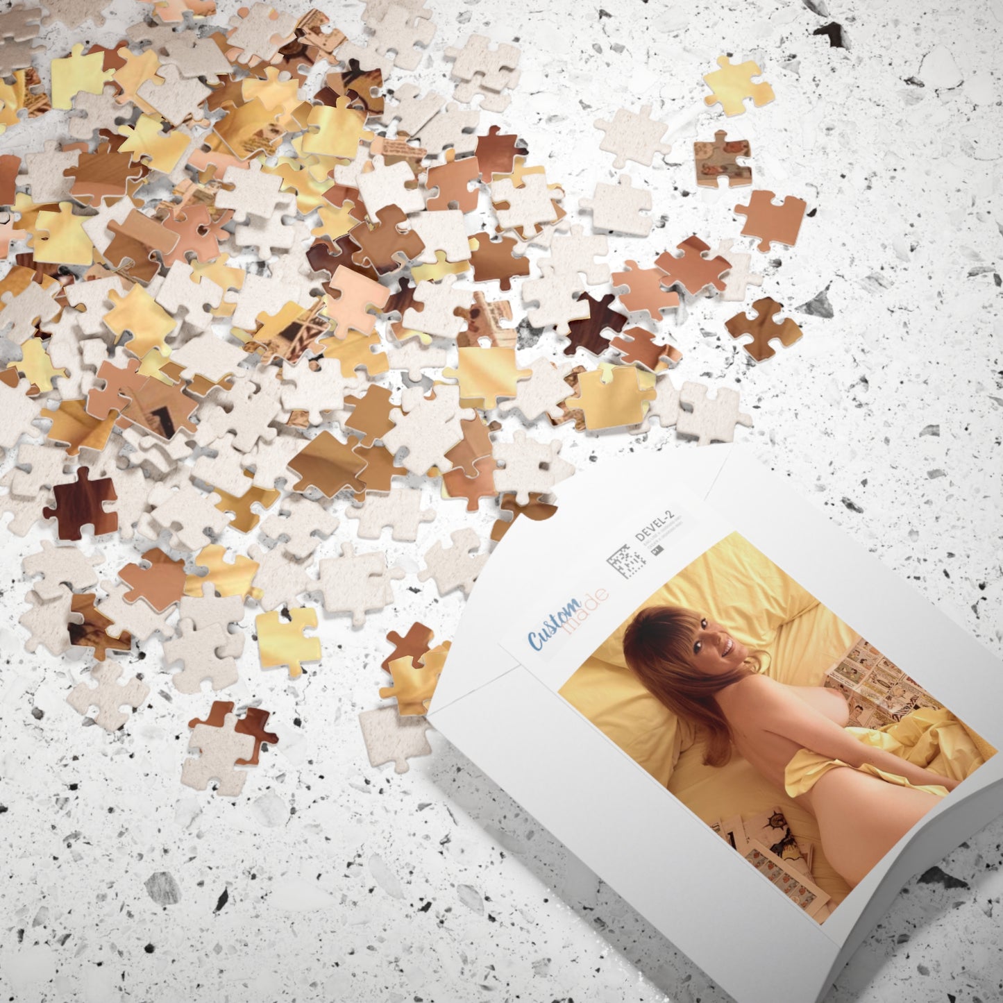 Puzzle (110, 252, 500, 1014-piece) Playboy Playmate March 1969 Kathy Macdonald