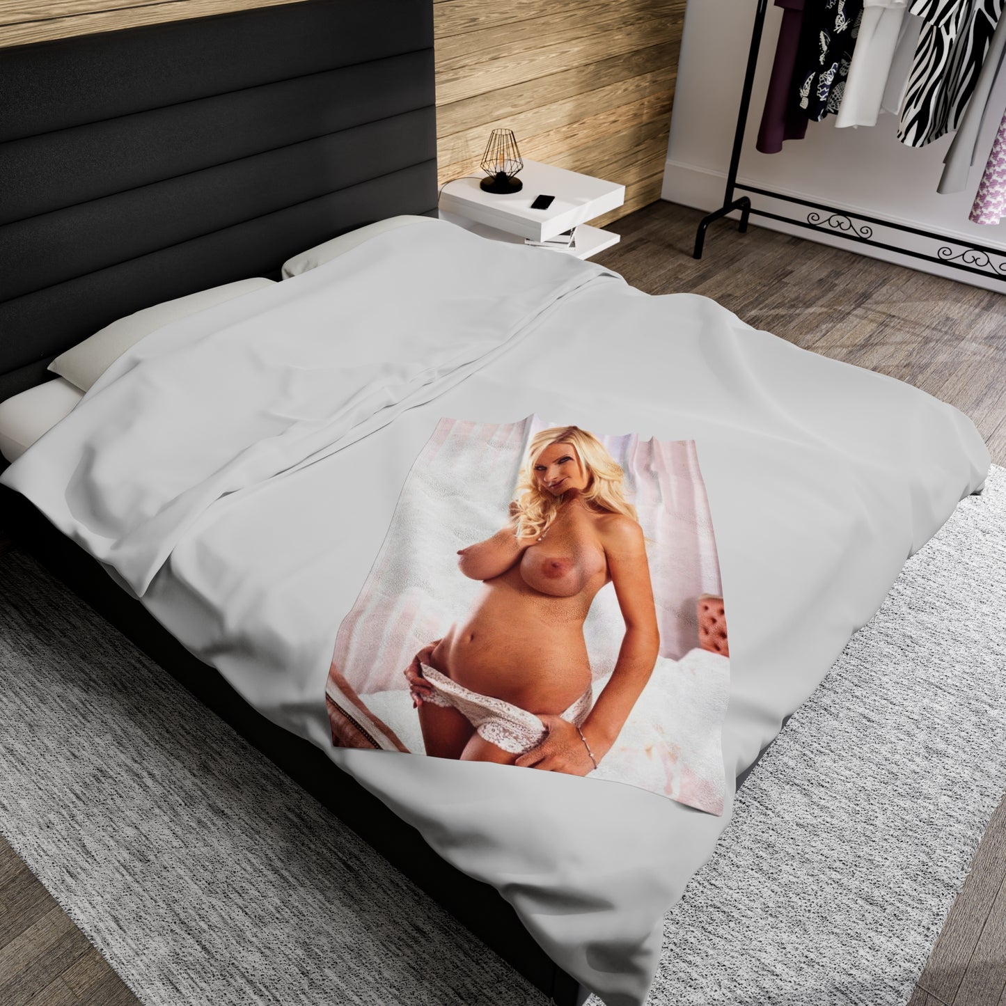 Velveteen Plush Blanket Large Natural Breasts