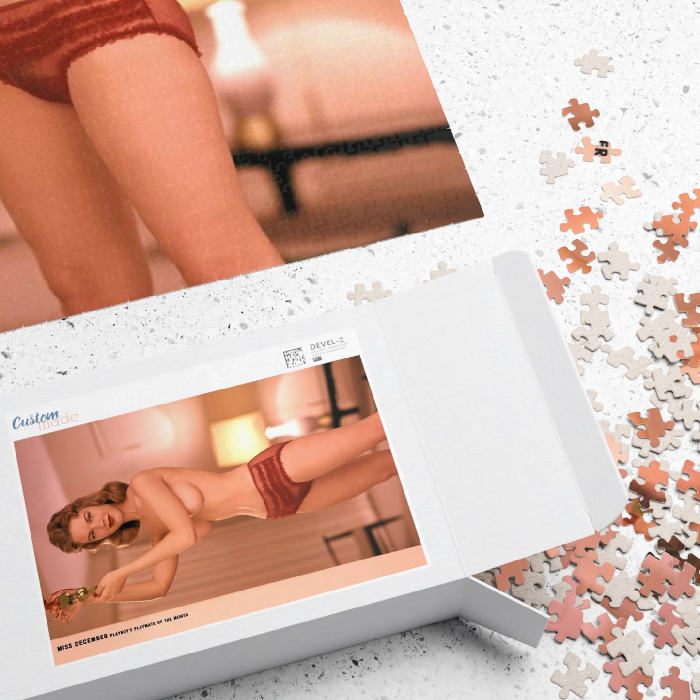 Puzzle (110, 252, 500, 1014-piece) Playboy Playmate December 1959 Ellen Stratton