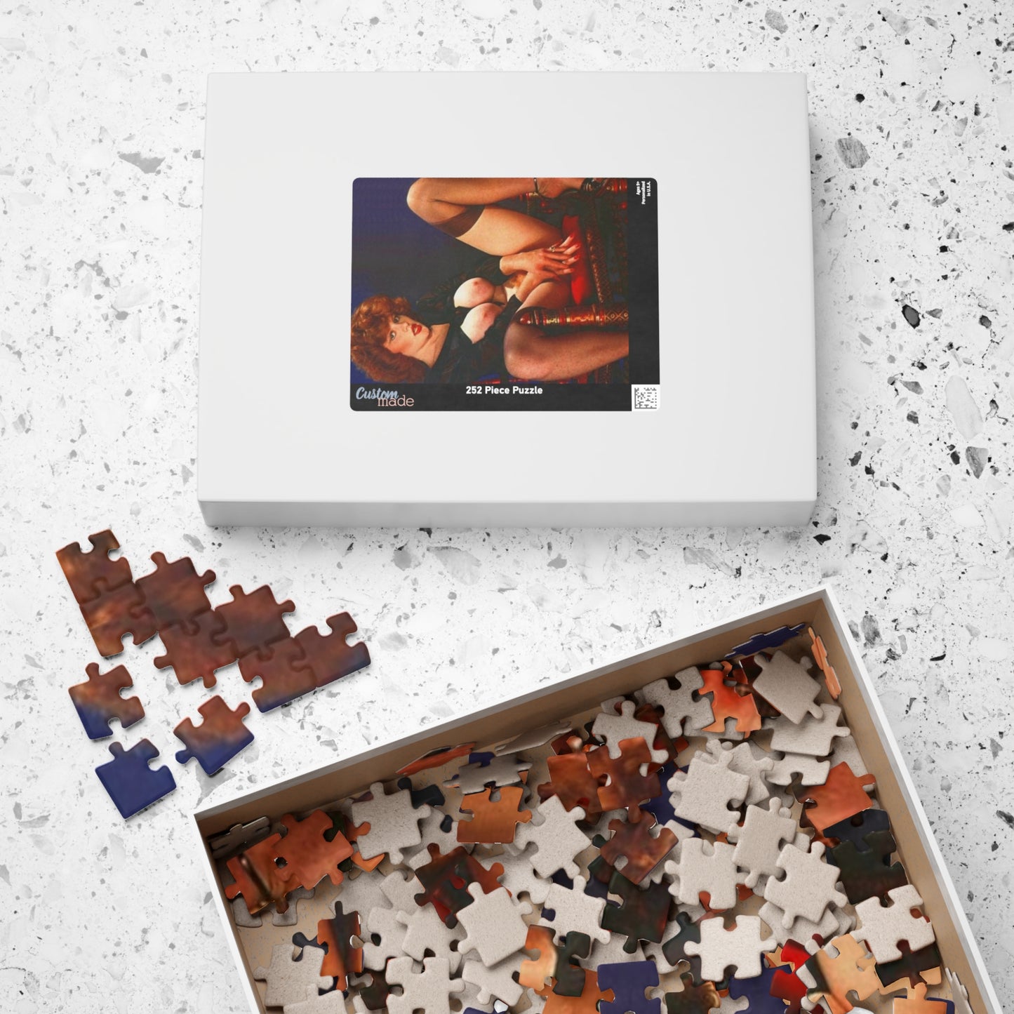 Puzzle (110, 252, 520, 1014-piece) Retro Pornstar Lisa De Leeuw Nude
