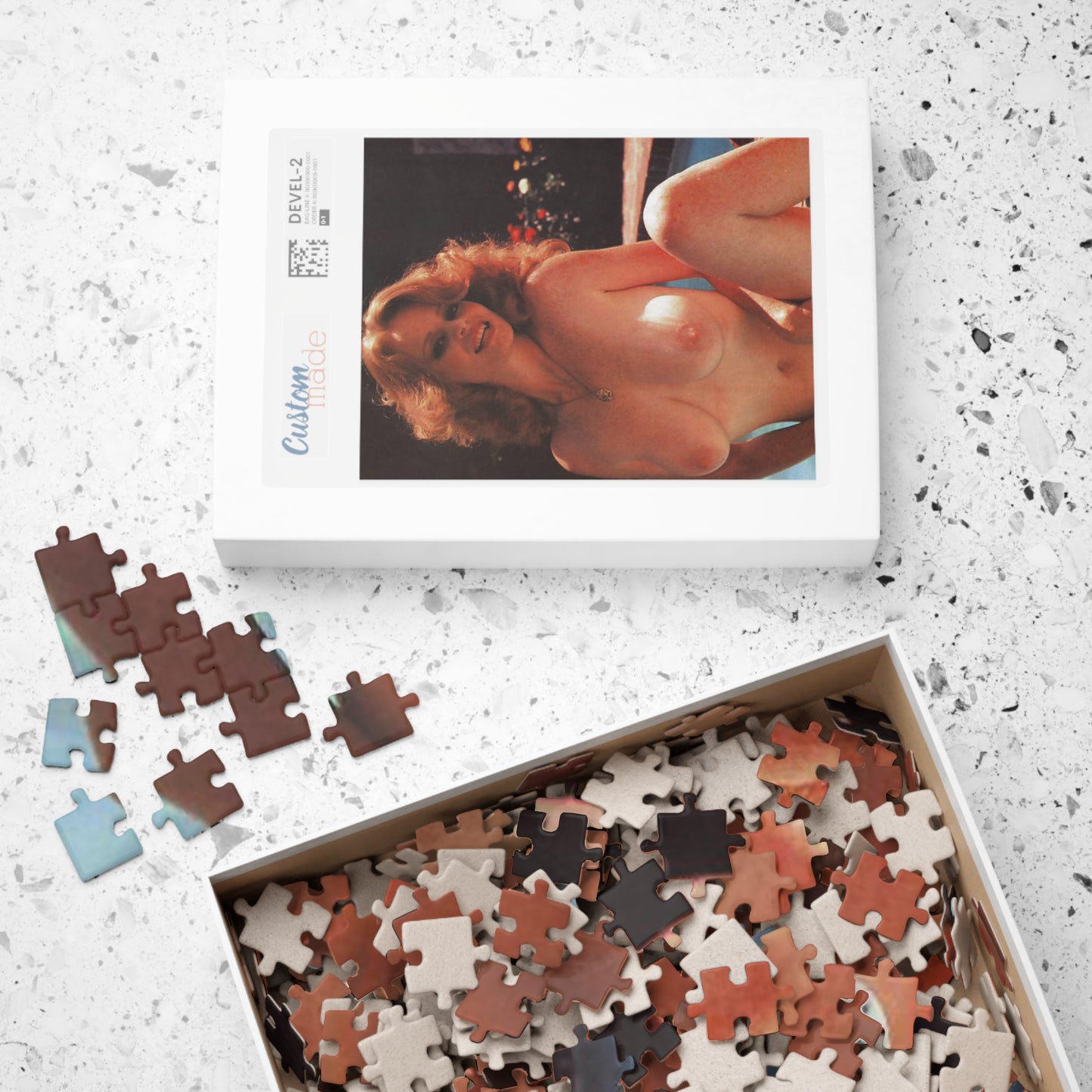 Puzzle (110, 252, 500, 1014-piece) Retro Pornstar Lisa De Leeuw Nude
