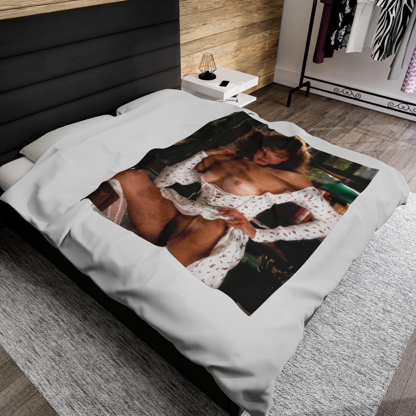 Velveteen Plush Blanket Playboy Playmate August 1984 Suzi Schott