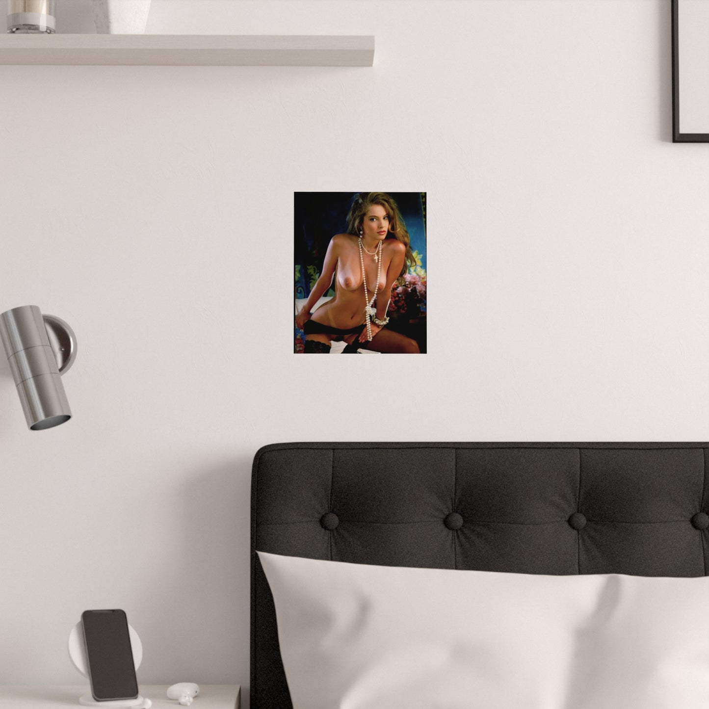 Satin Posters (210gsm) Retro Adult Star Bonita Saint Nude