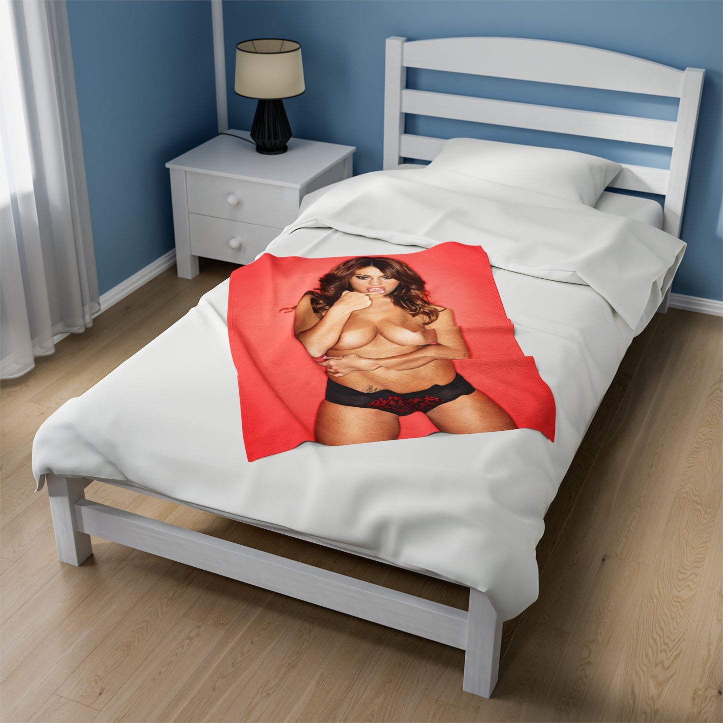 Velveteen Plush Blanket Holly Peers Nude