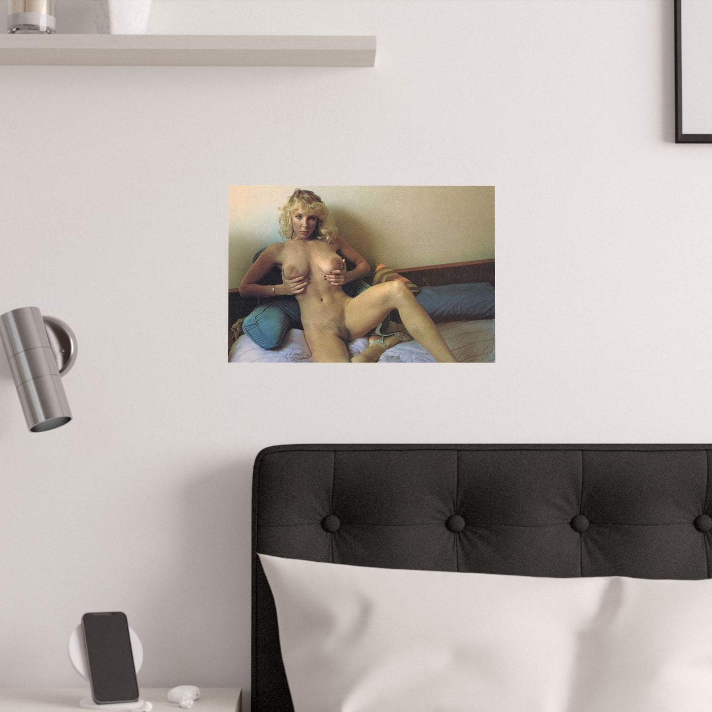 Satin Posters (210gsm) Carol Connors Nude