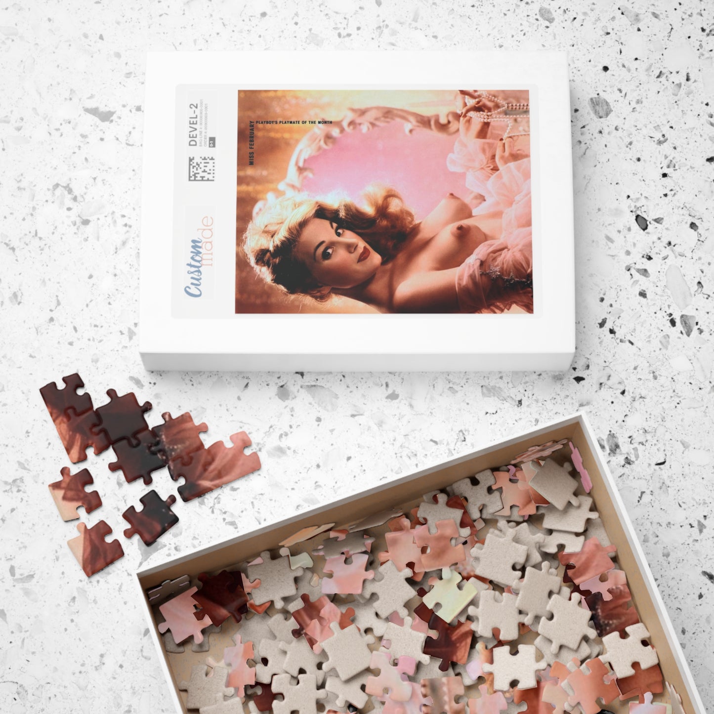Puzzle (110, 252, 500, 1014-piece) Playboy Playmate February 1954 Margaret Scott