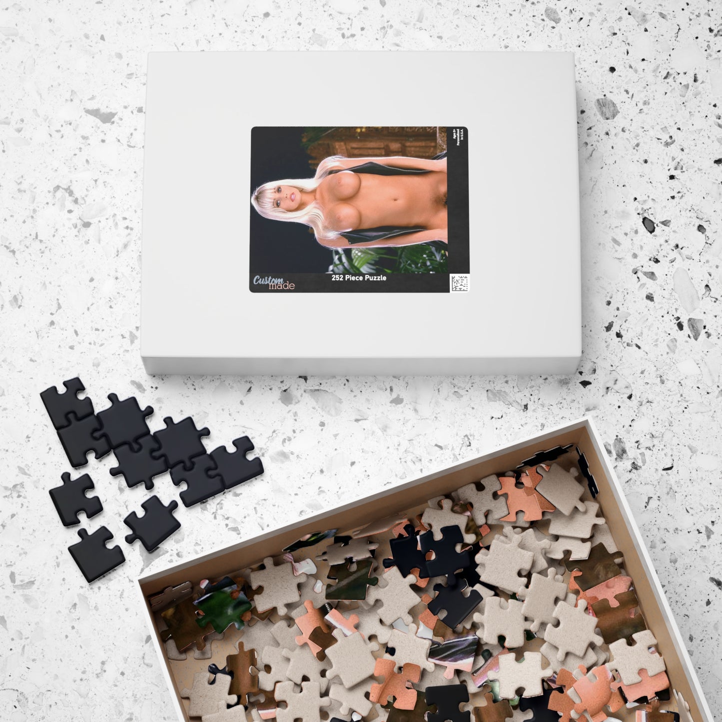 Puzzle (110, 252, 520, 1014-piece) Retro Pornstar Elizabeth Ann Hilden Nude
