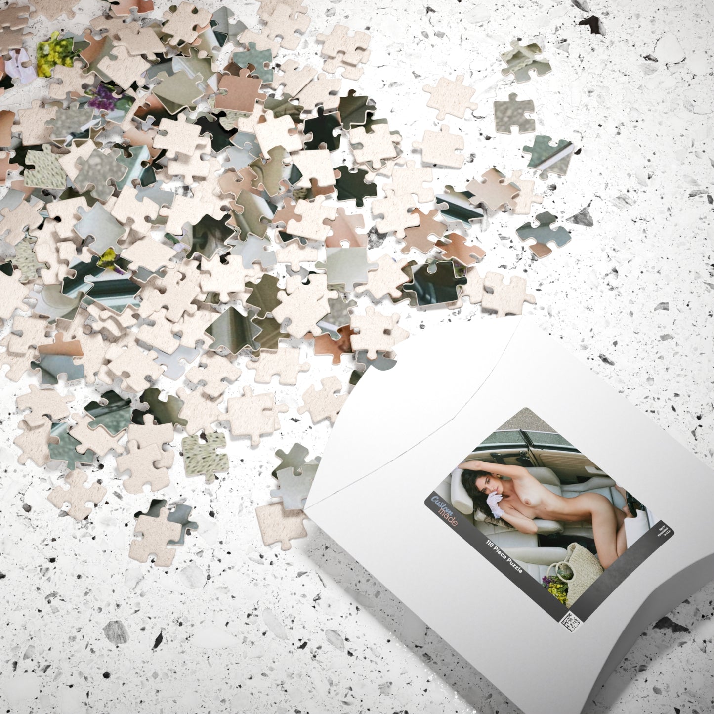 Puzzle (110, 252, 500, 1014-piece) Playboy Playmate Oct 2019 Hilda Dias Pimentel