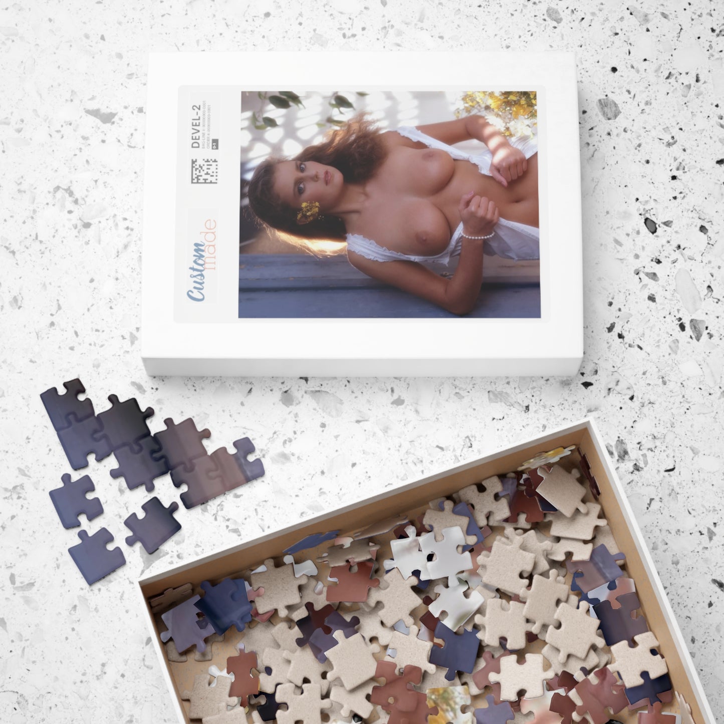 Puzzle (110, 252, 500, 1014-piece) Playboy Playmate August 1983 Carina Persson