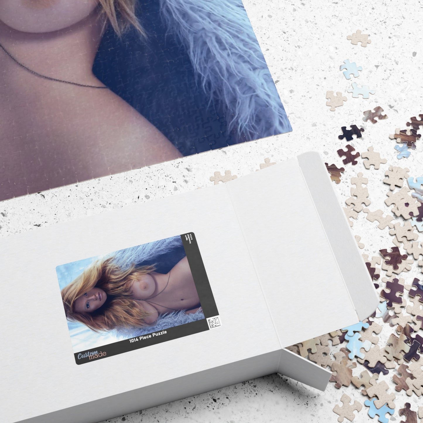 Puzzle (110, 252, 500, 1014-piece) Playboy Playmate Dec 2014 Elizabeth Ostrander