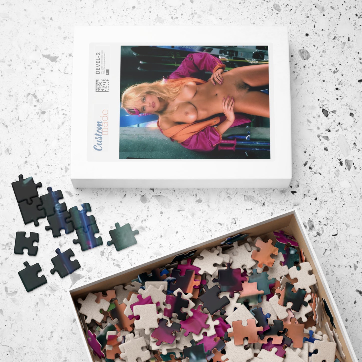 Puzzle (110, 252, 500, 1014-piece) Playboy Playmate December 1990 Morgan Fox