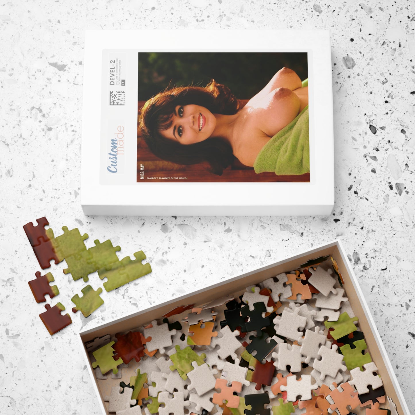 Puzzle (110, 252, 500, 1014-piece) Playboy Playmate May 1965 Maria Mcbane