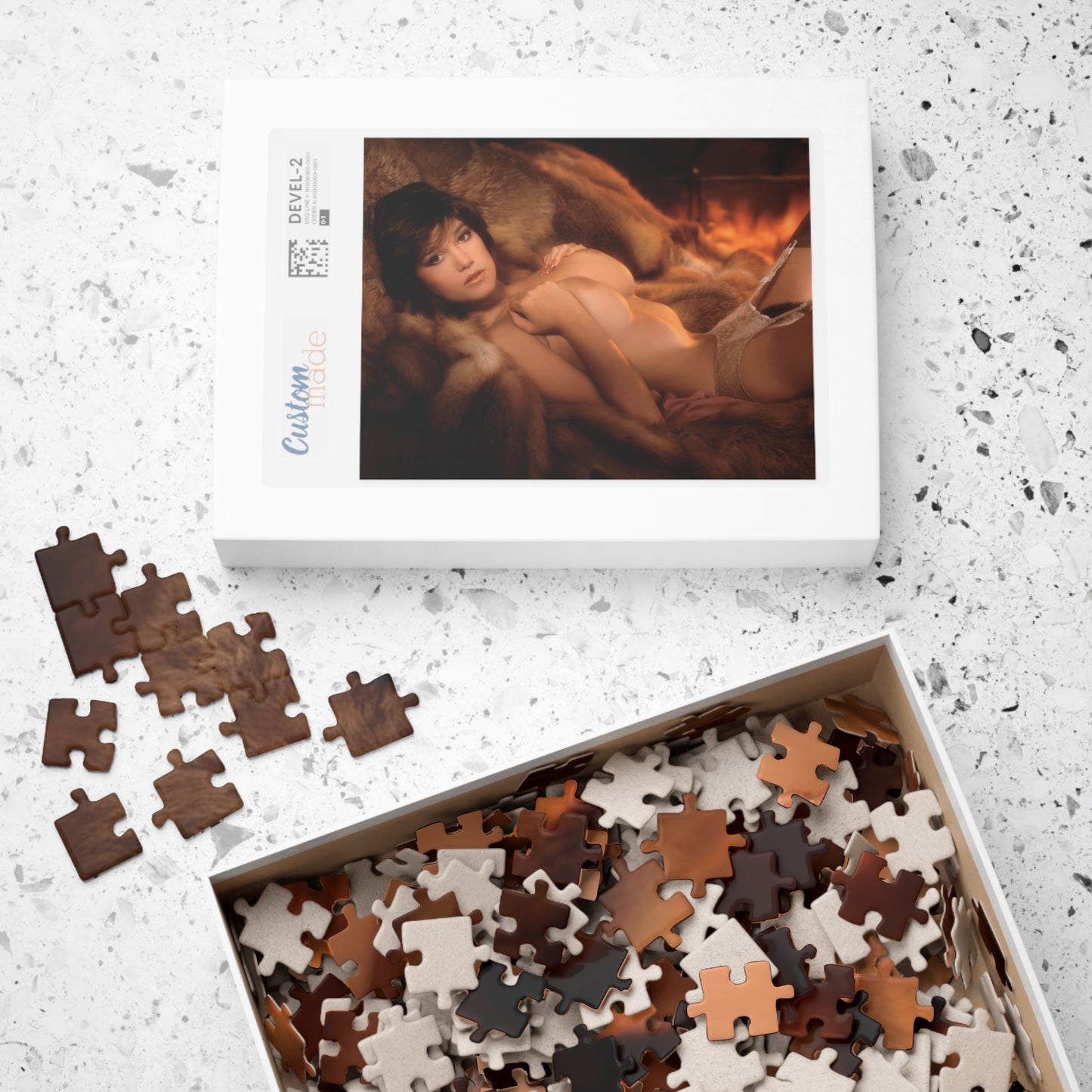 Puzzle (110, 252, 500, 1014-piece) Playboy Playmate Feb 1984 Justine Greiner