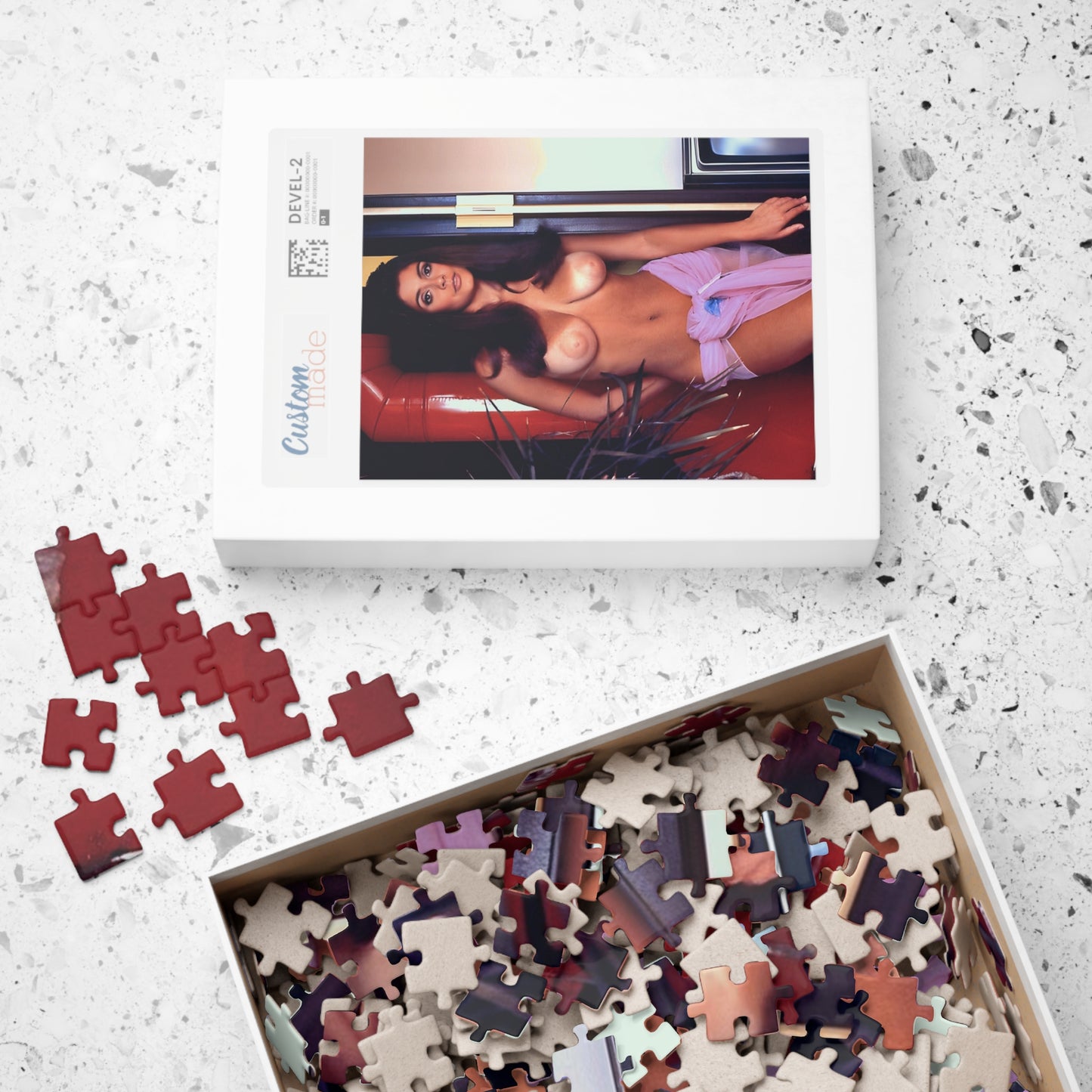 Puzzle (110, 252, 500, 1014-piece) Playboy Playmate Cynthia Myers nude