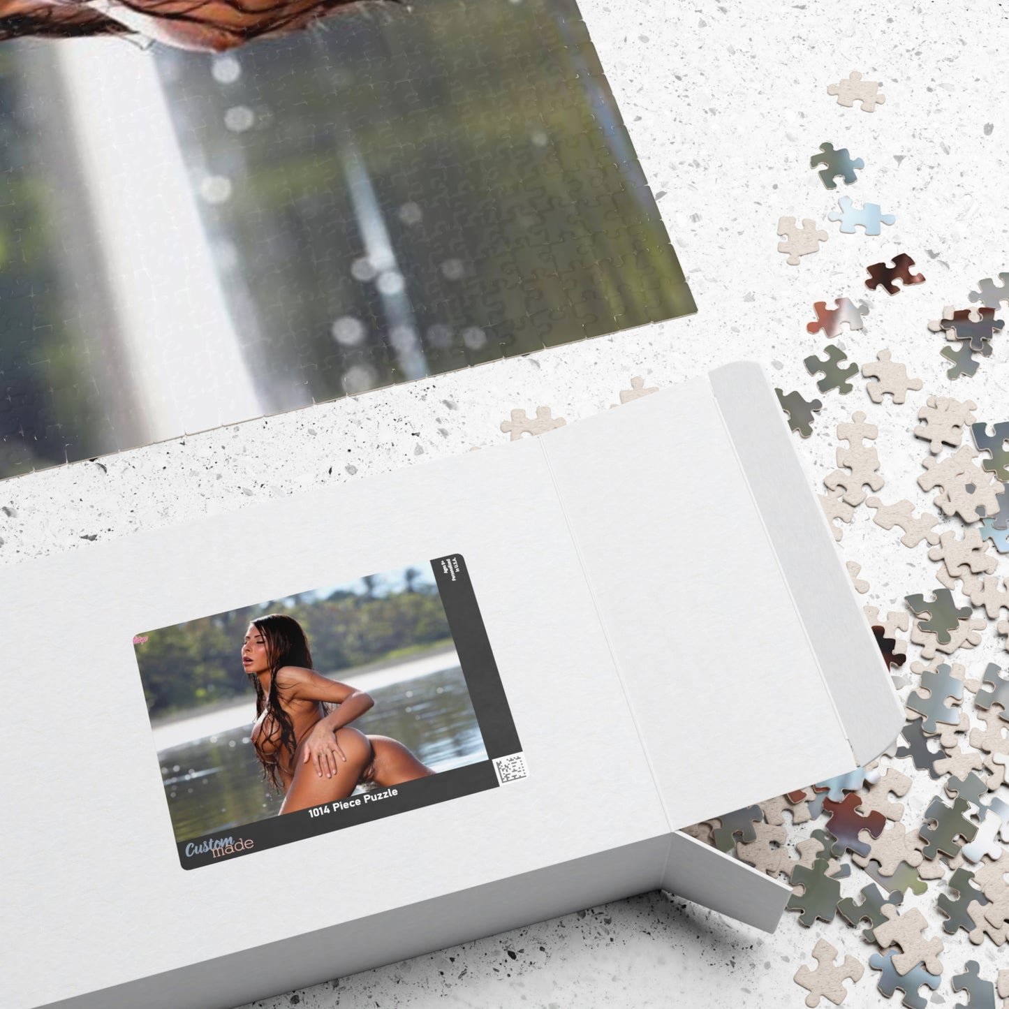 Puzzle (110, 252, 500, 1014-piece) Madison Ivy Nude in a Lake