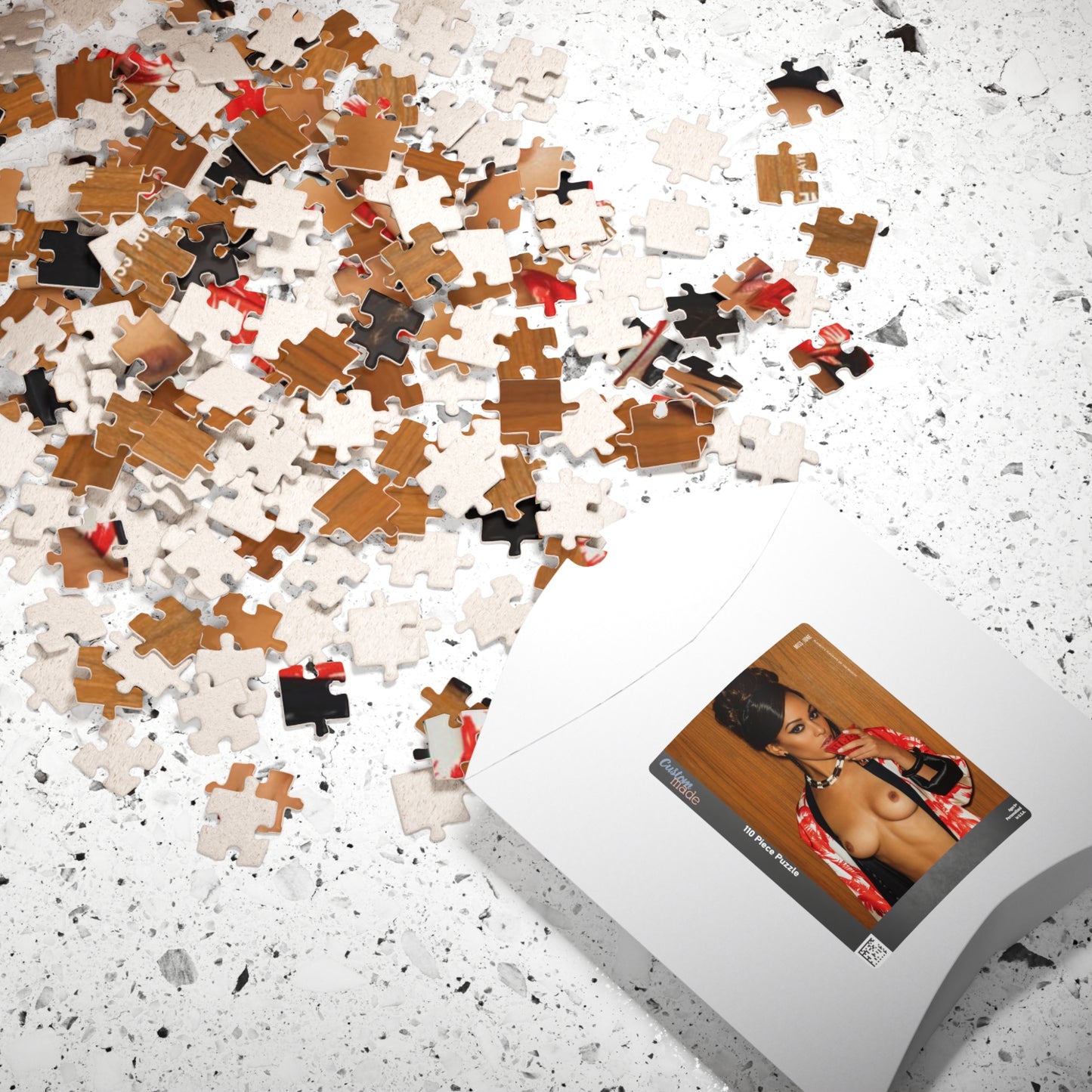 Puzzle (110, 252, 500, 1014-piece) Playboy Playmate June 2015 Kaylia Cassandra