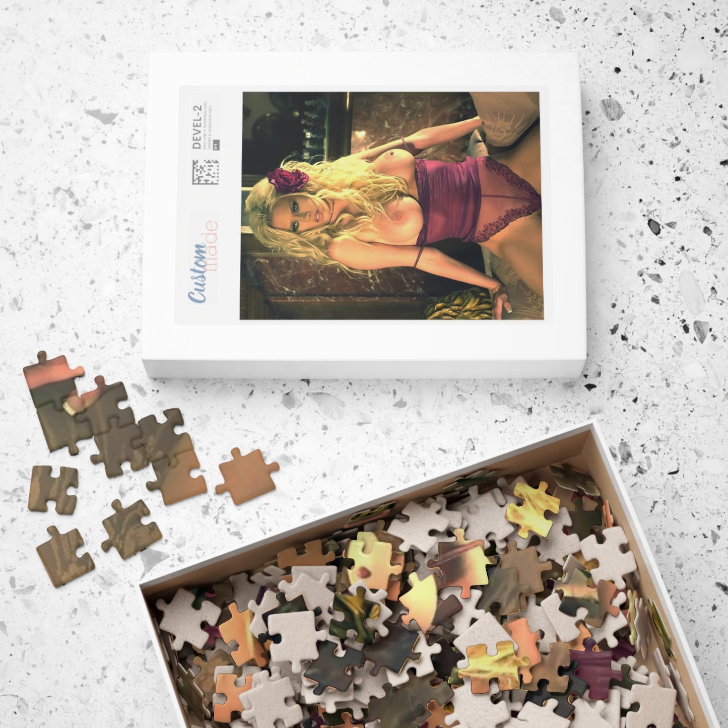 Puzzle (110, 252, 500, 1014-piece) Pornstar Jenna Jameson Nude