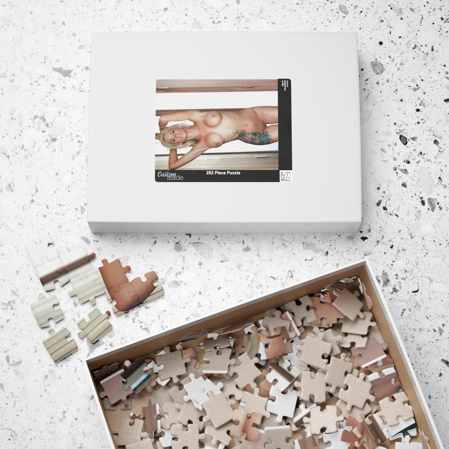 Puzzle (110, 252, 520, 1014-piece) Taylor Seinturier Nude