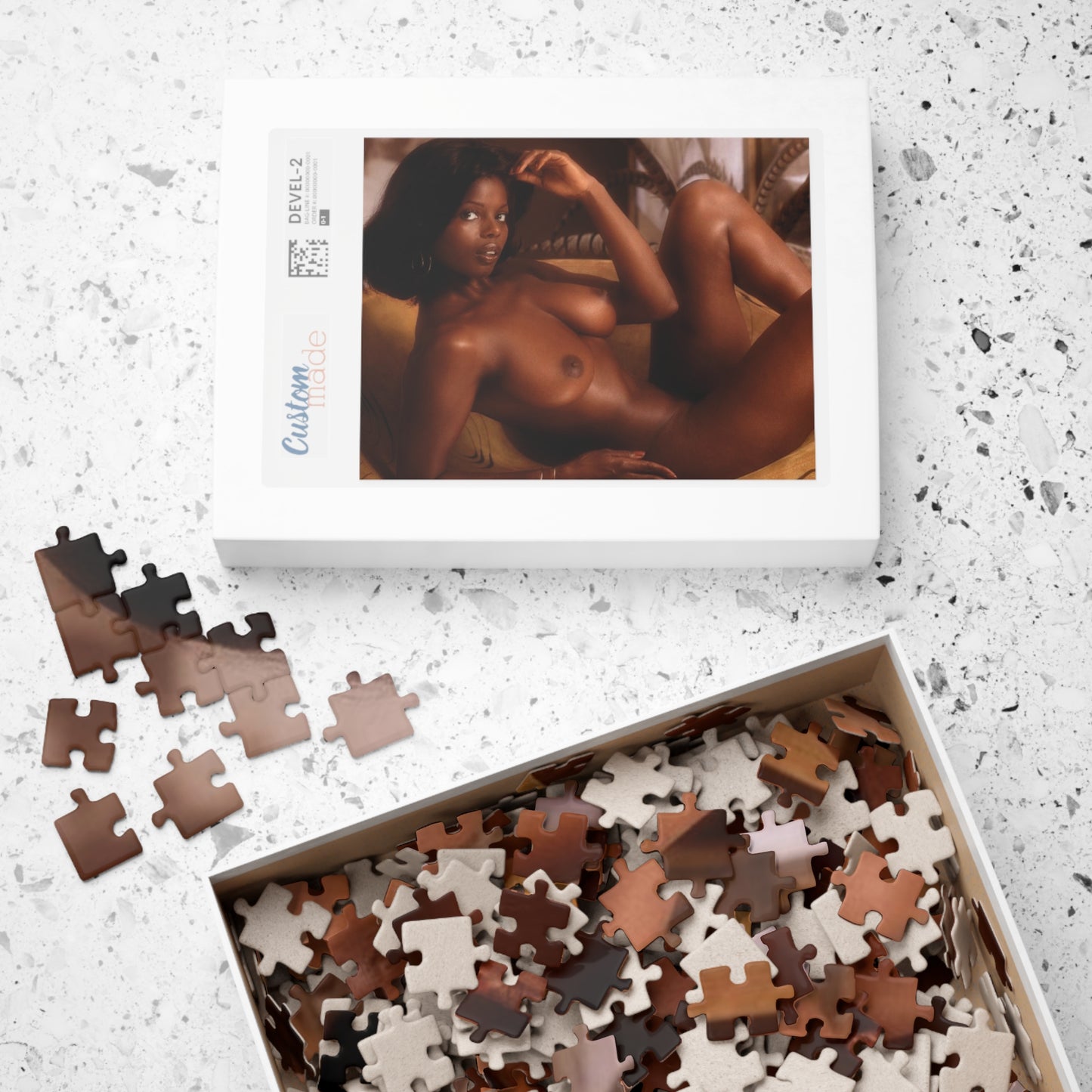 Puzzle (110, 252, 500, 1014-piece) Playboy Playmate June 1975 Azizi Johari