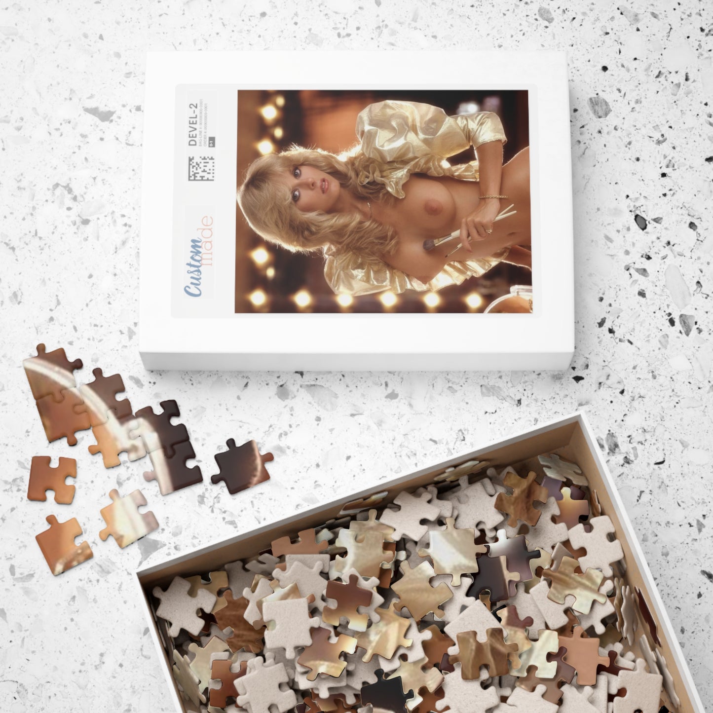 Puzzle (110, 252, 500, 1014-piece) Playboy Playmate August 1982 Cathy St. George