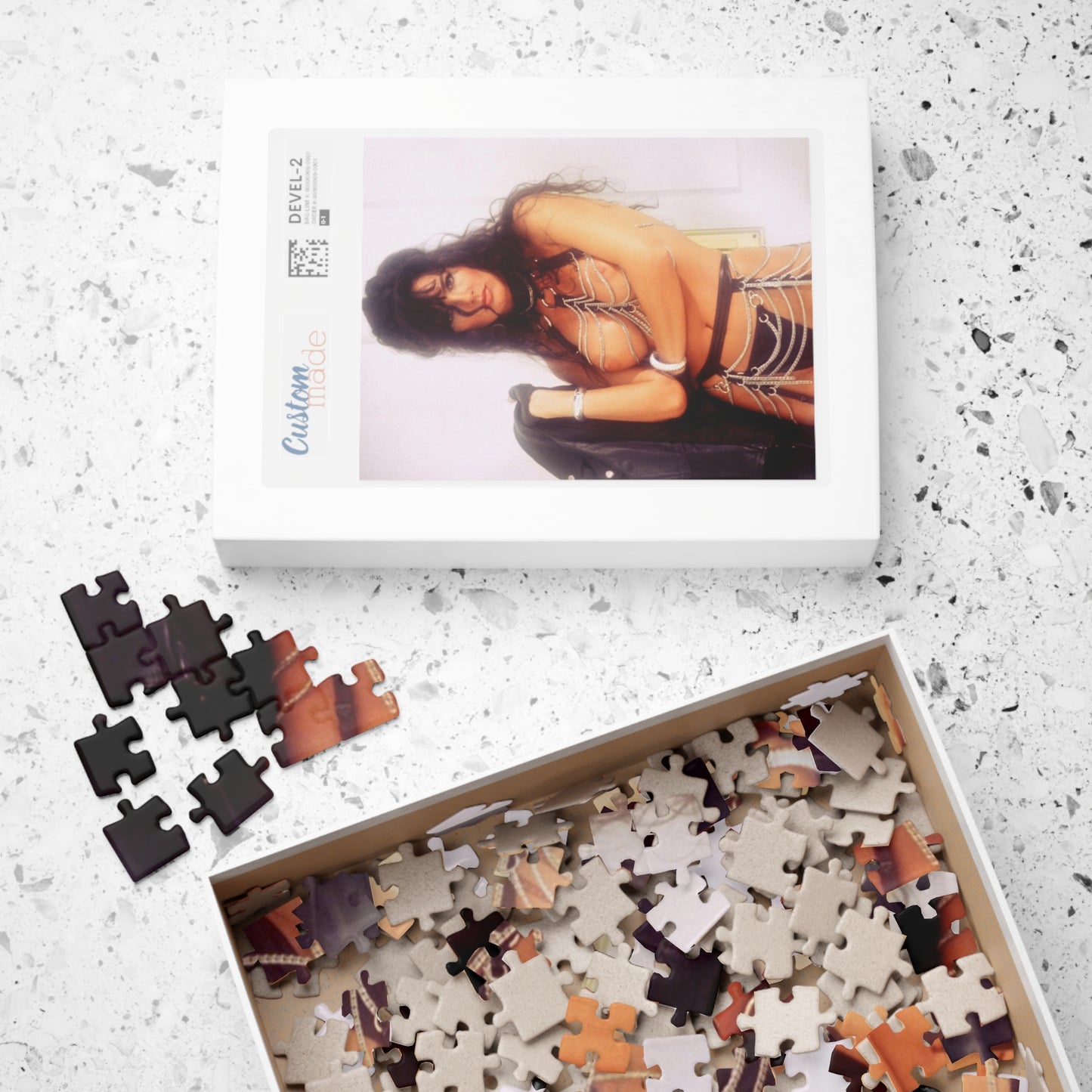 Puzzle (110, 252, 520, 1014-piece) Retro Adult Star Julie Strain