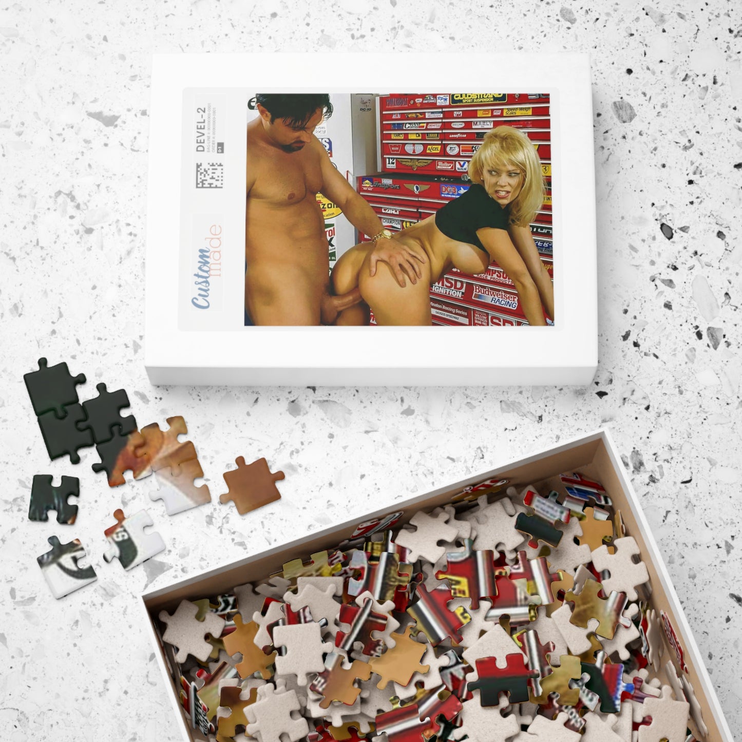 Puzzle (110, 252, 520, 1014-piece) Jenna Jameson