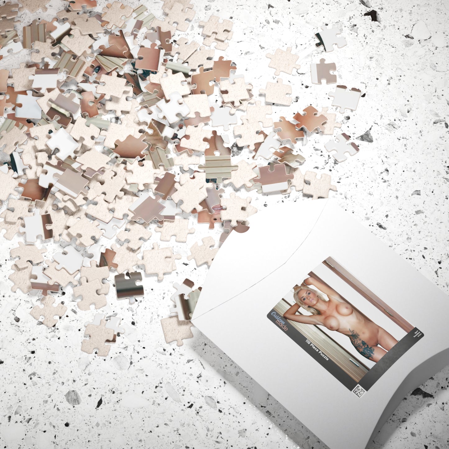 Puzzle (110, 252, 520, 1014-piece) Taylor Seinturier Nude