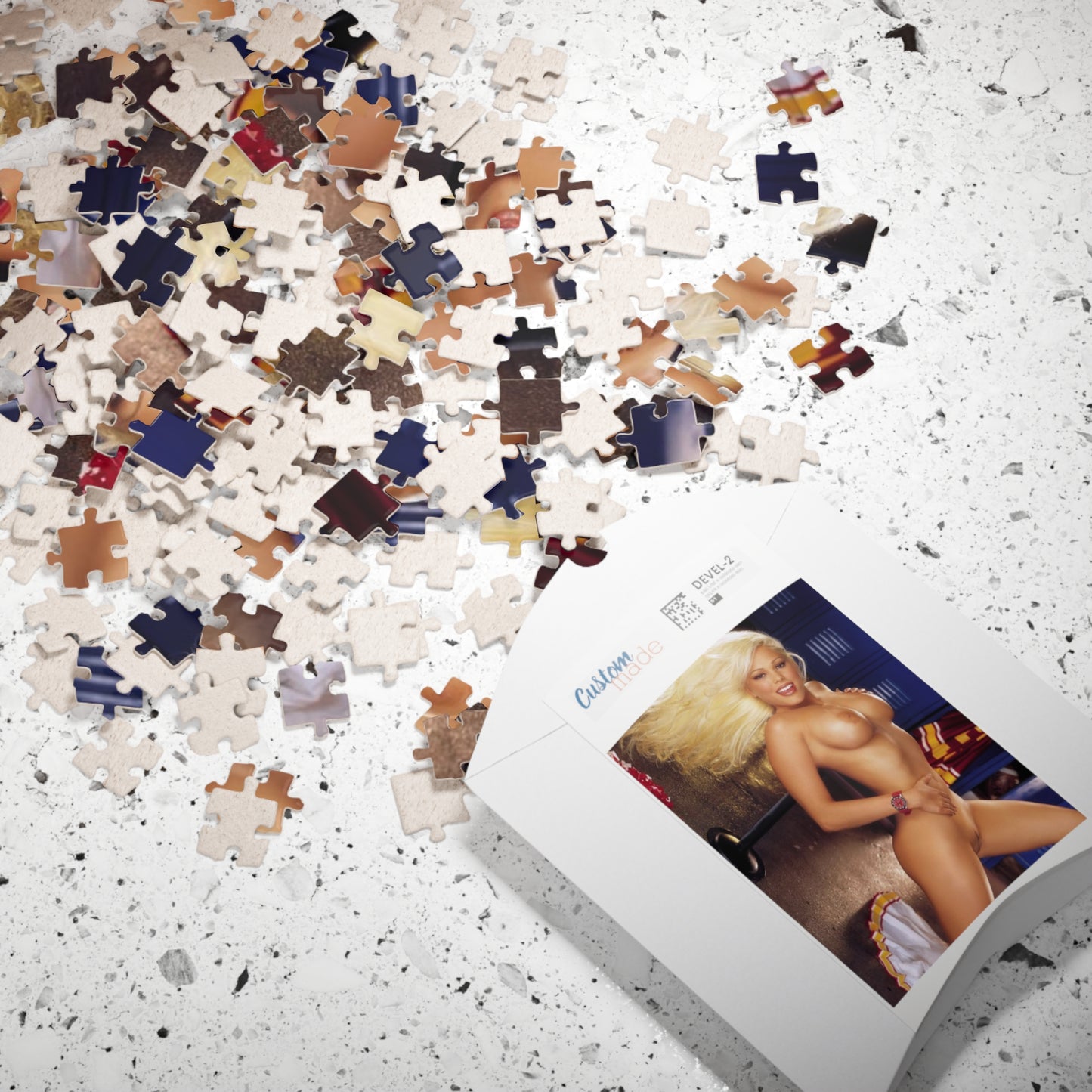 Puzzle (110, 252, 500, 1014-piece) Playboy Playmate Oct 2001 Stephanie Heinrich
