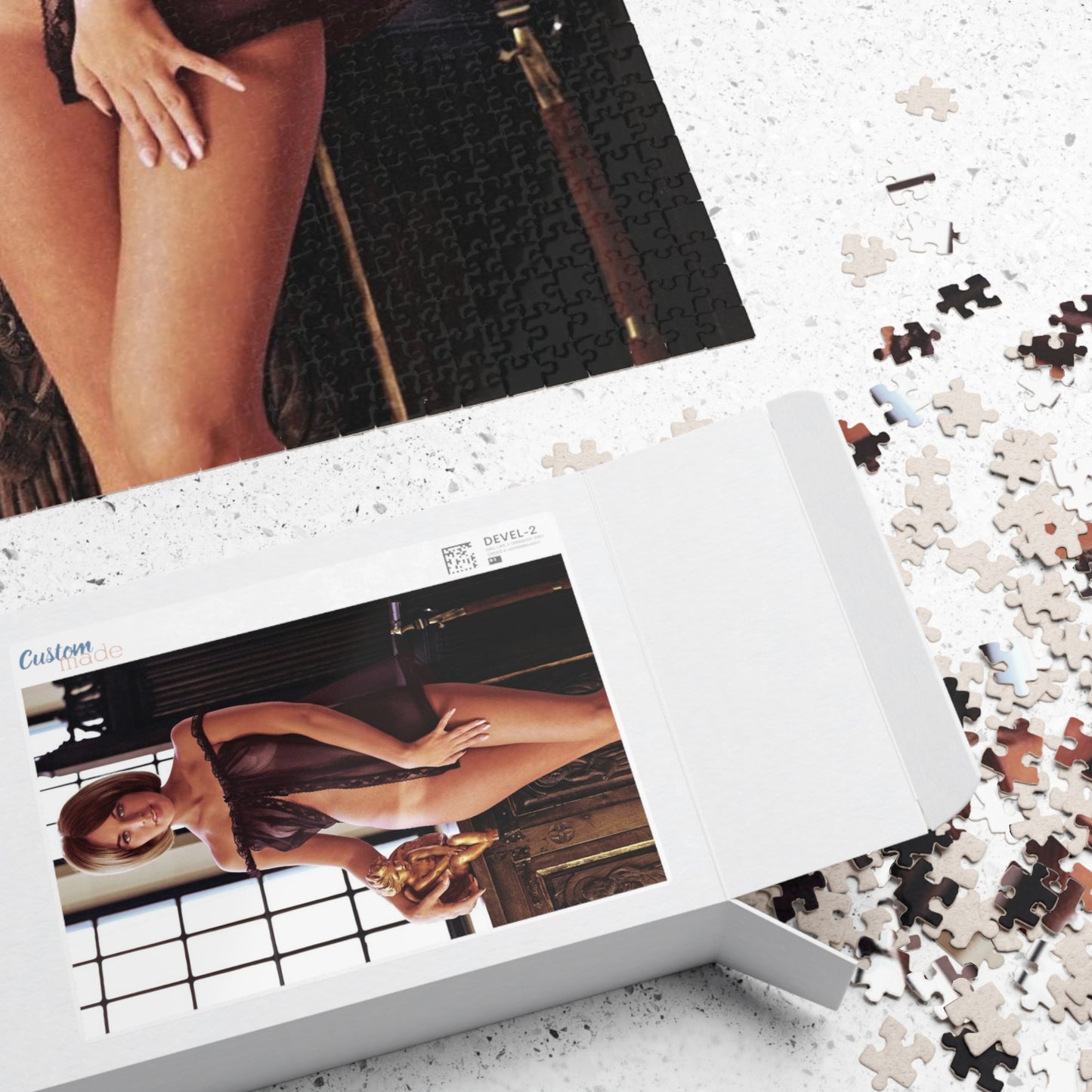 Puzzle (110, 252, 500, 1014-piece) Playboy Playmate November 1965 Pat Russo