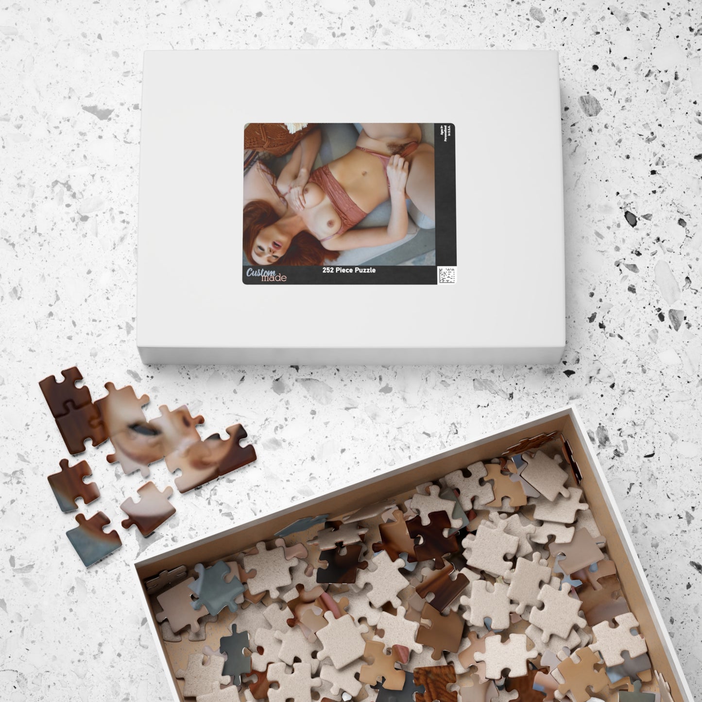 Puzzle (110, 252, 500, 1014-piece) Pet Lacy Lennon Nude