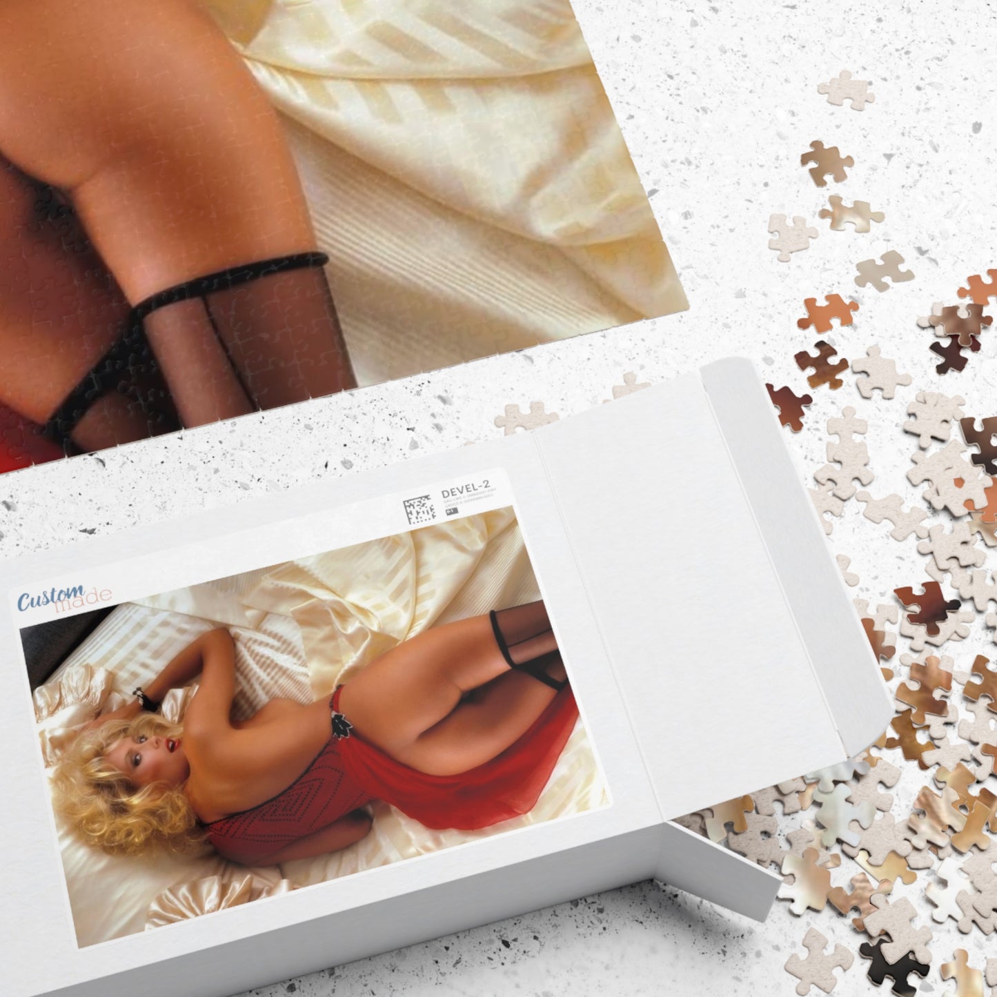 Puzzle (110, 252, 500, 1014-piece) Playboy Playmate March 1985 Donna Smith