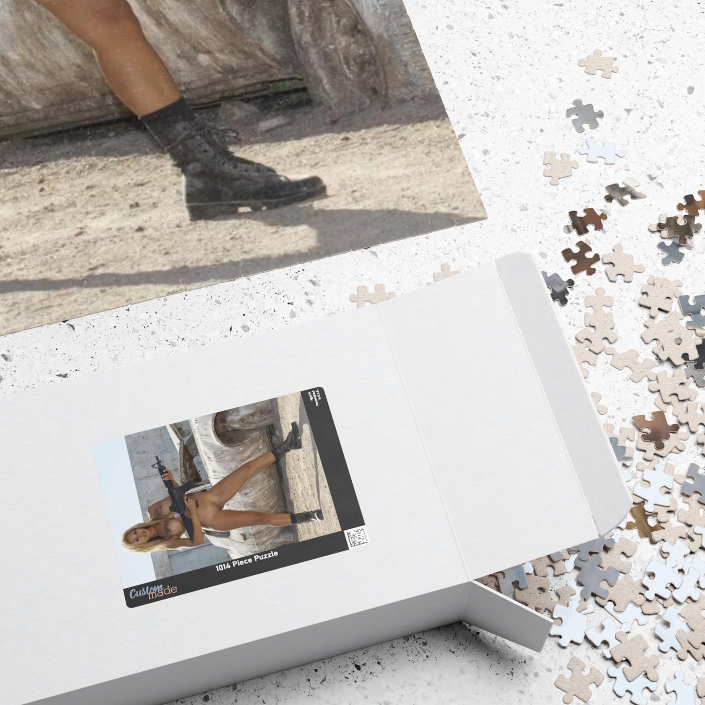 Puzzle (110, 252, 520, 1014-piece) Sexy Nude Girl with Big Gun