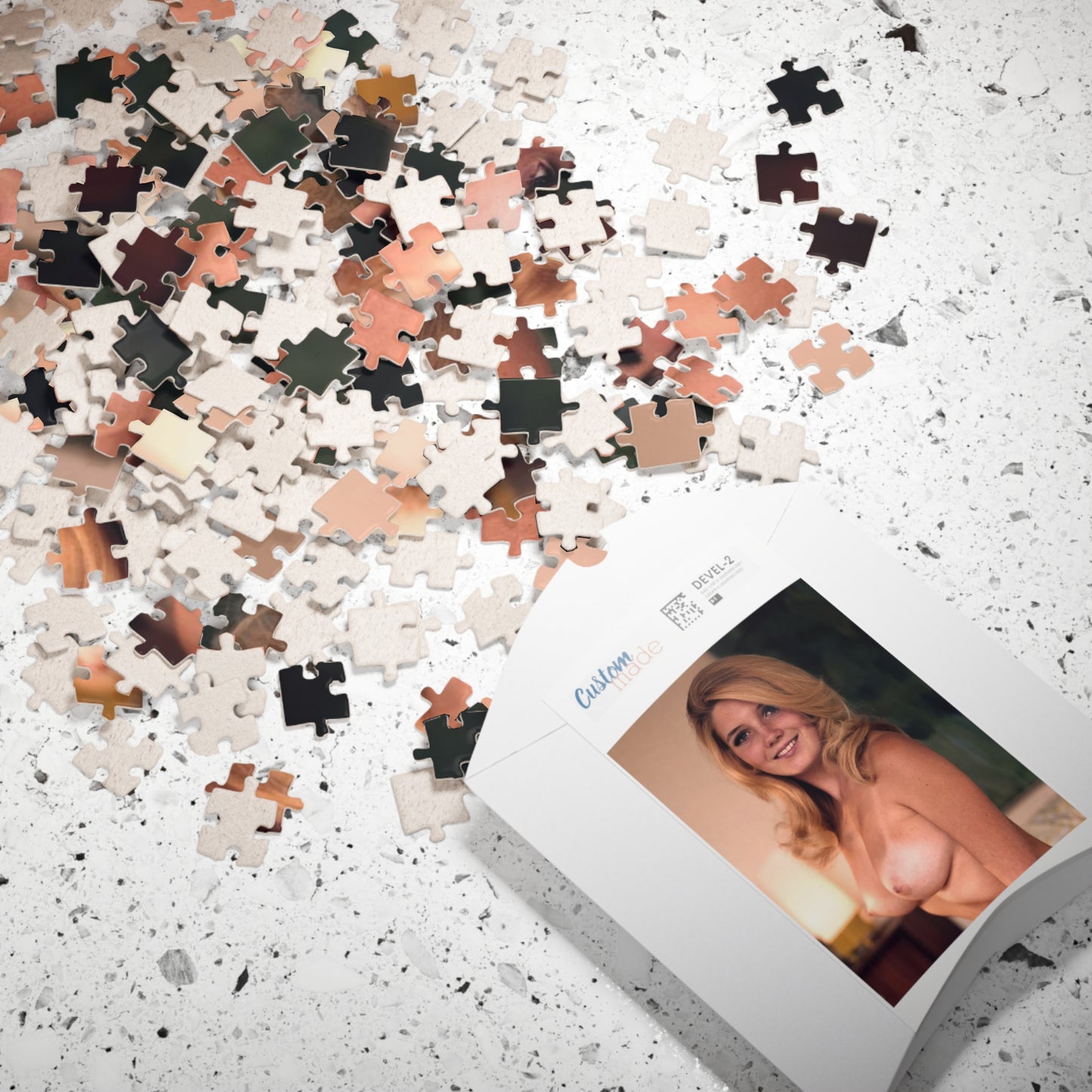 Puzzle (110, 252, 500, 1014-piece) Playboy Playmate January 1970 Jill Taylor
