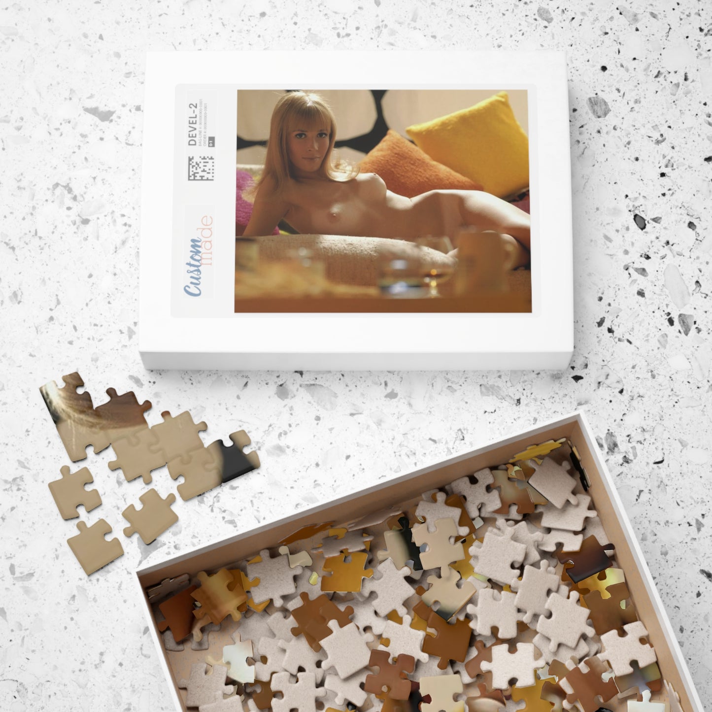 Puzzle (110, 252, 500, 1014-piece) Playboy Playmate July 1968 Melodye Prentiss